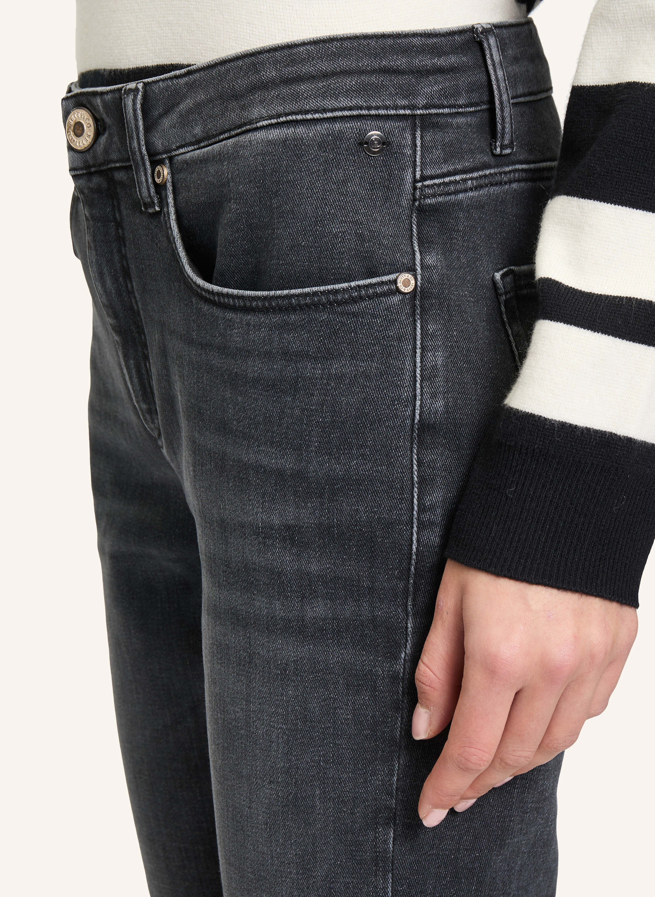 Thumbnail - Betty&Co Basic-Jeans Mit Waschung grau