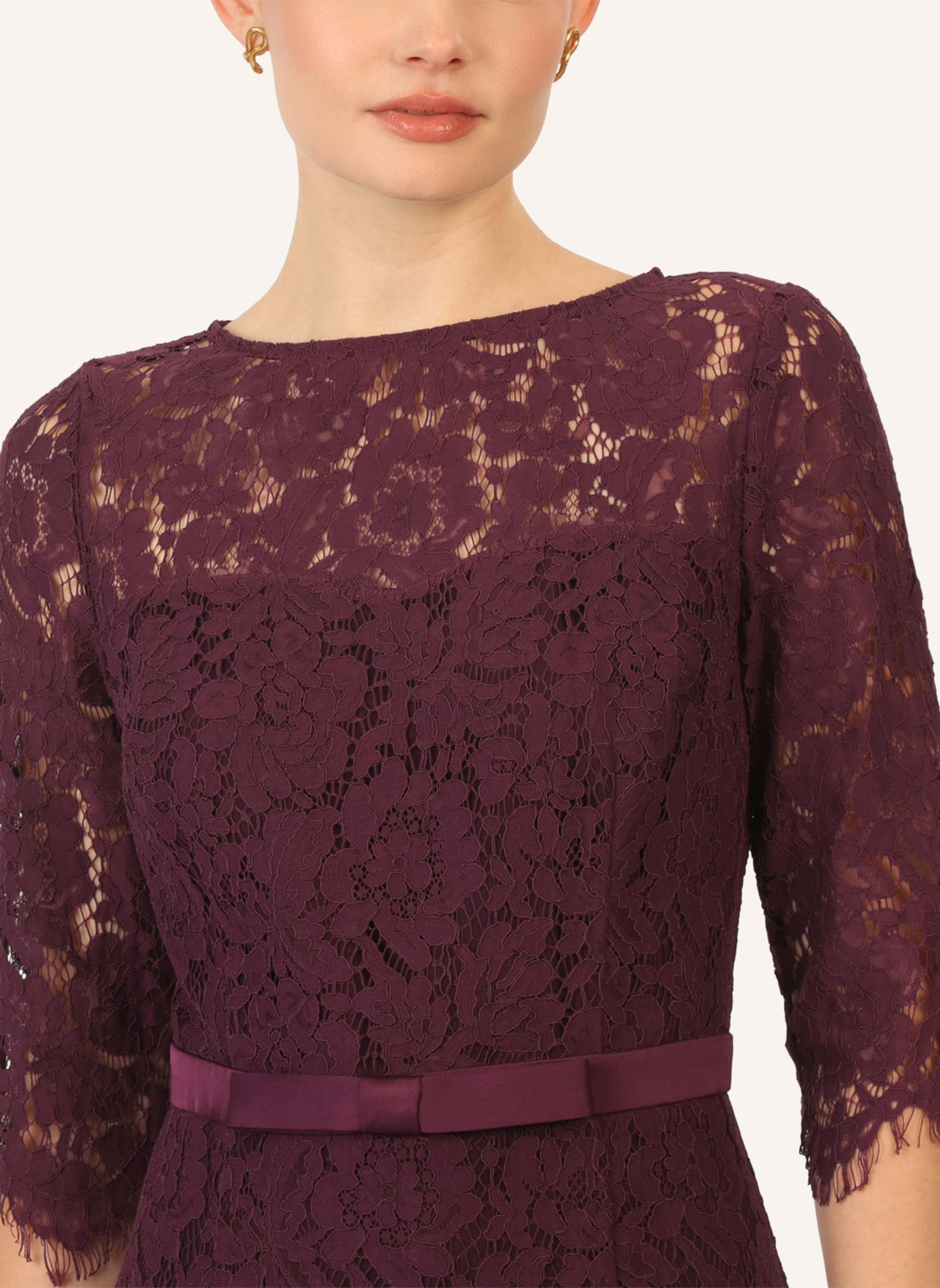 Thumbnail - Apart Spitzenkleid lila