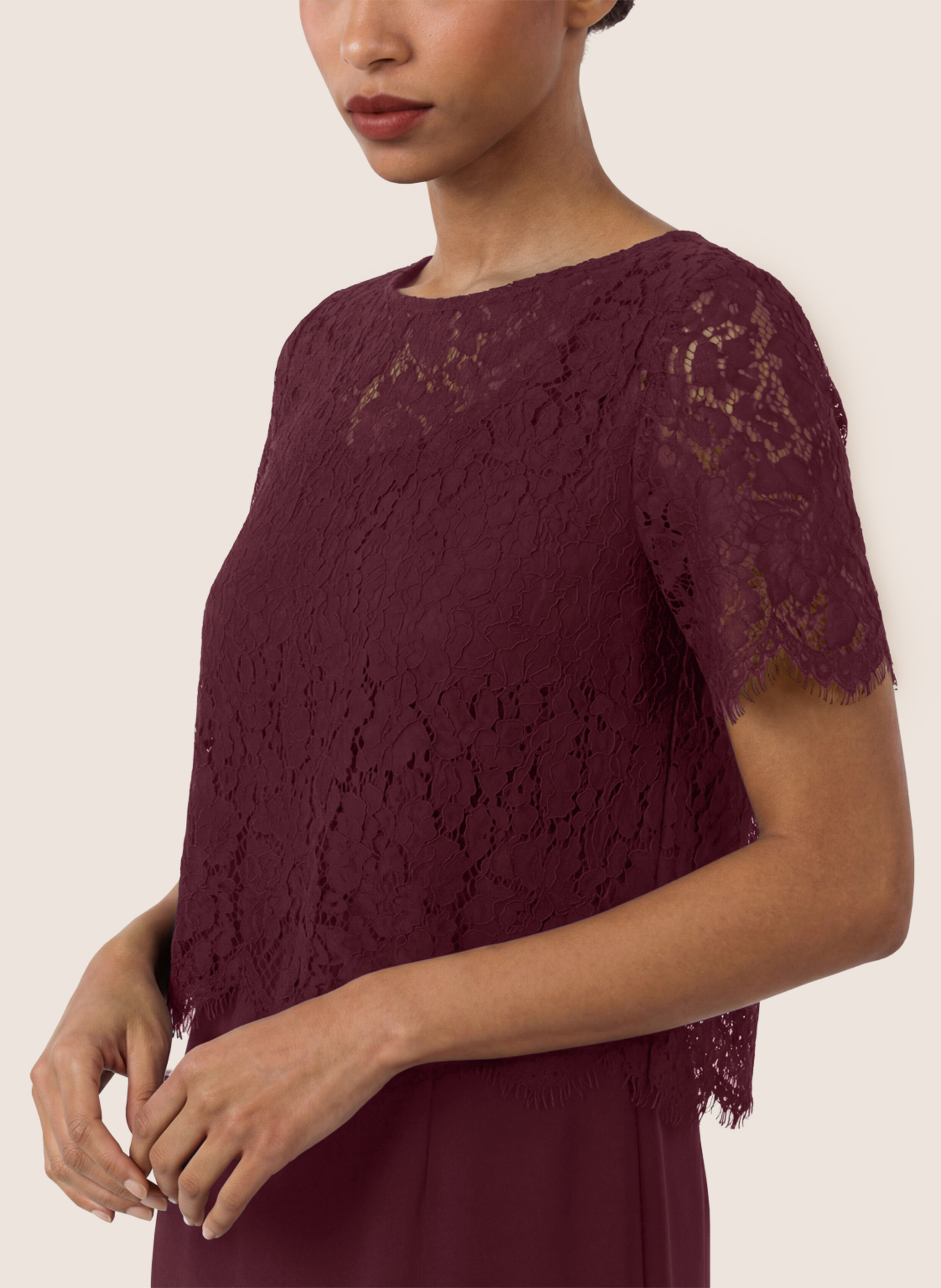 Thumbnail - Apart Etuikleid Mit Spitzenjäckchen rot