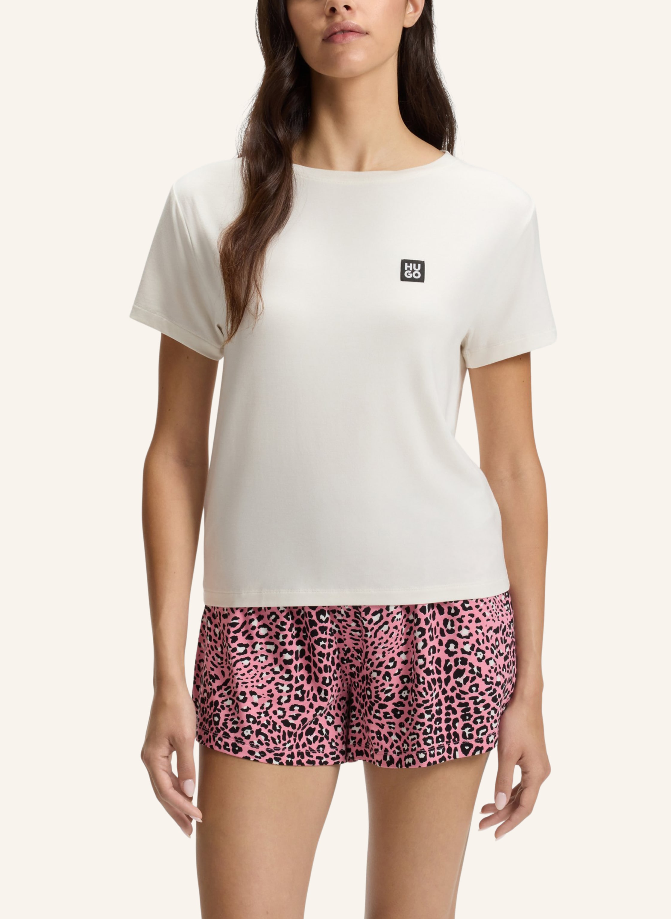 Thumbnail - Hugo Schlafshirt Nikka beige