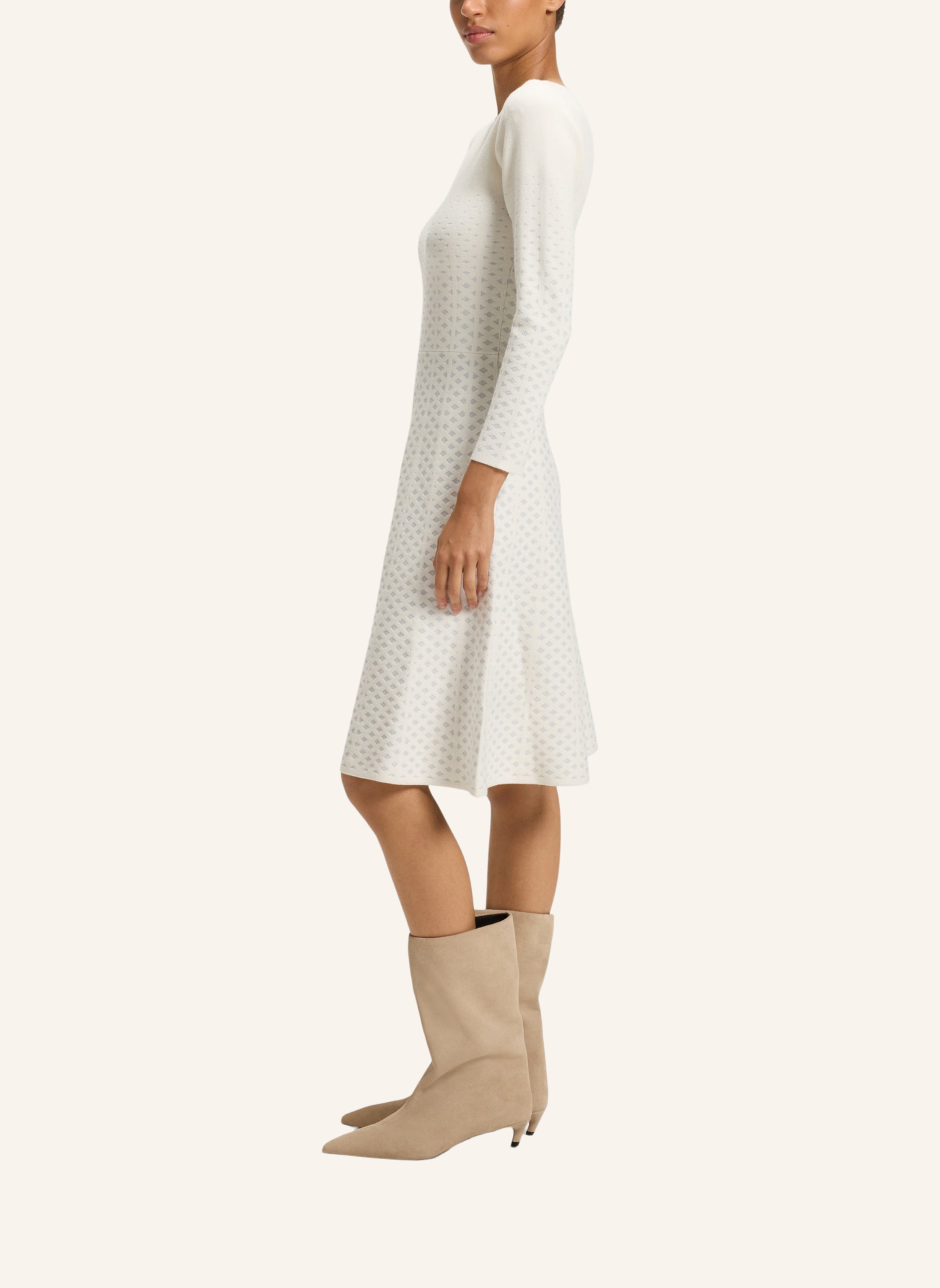 Thumbnail - Boss Gestricktes Kleid C_Famme_1 Regular Fit beige