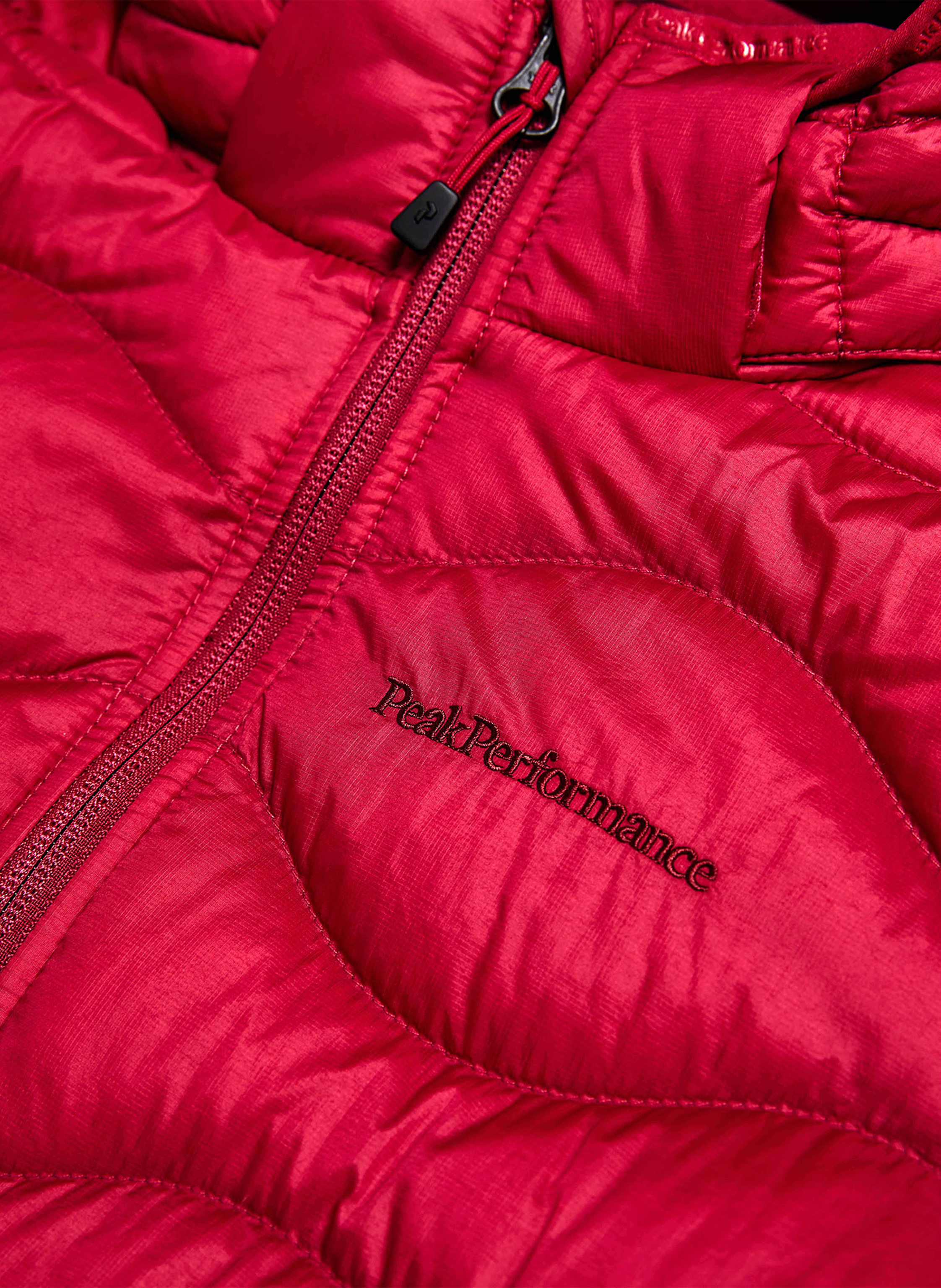 Thumbnail - Peak Performance Lightweight-Daunenjacke Helium rot