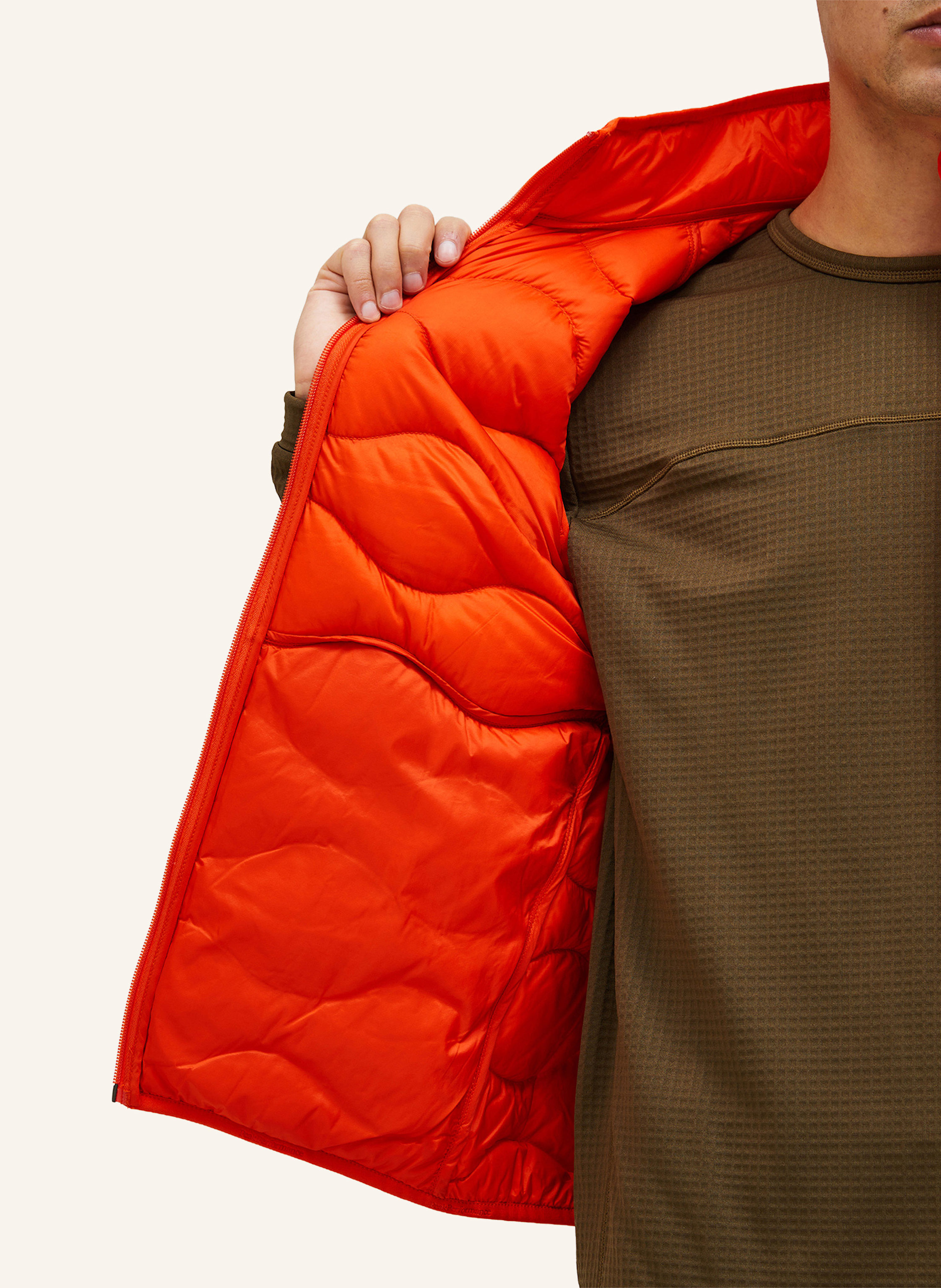 Thumbnail - Peak Performance Daunenweste orange