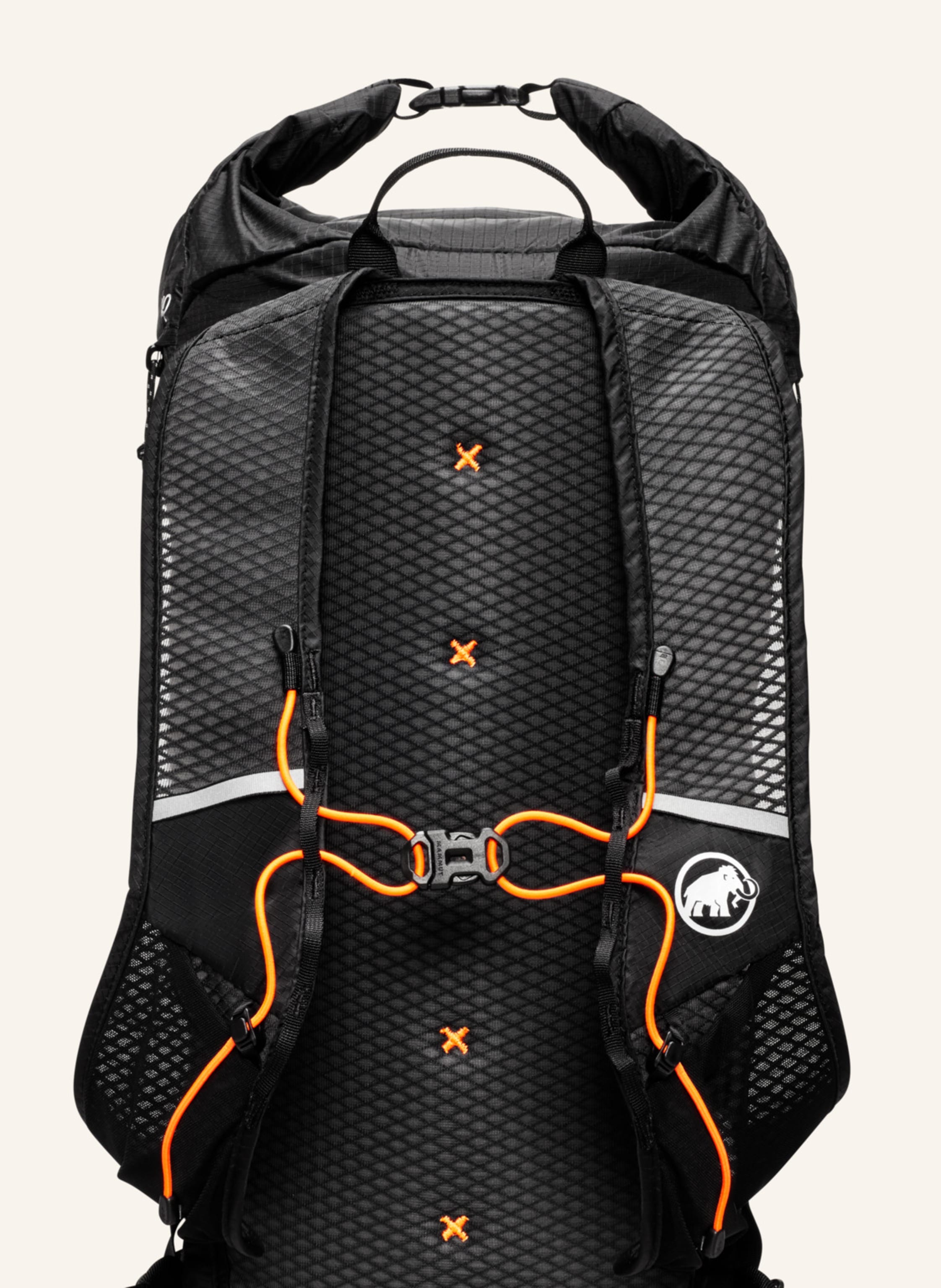 Thumbnail - Mammut Trekking- & Wanderrucksack Aenergy 18 schwarz