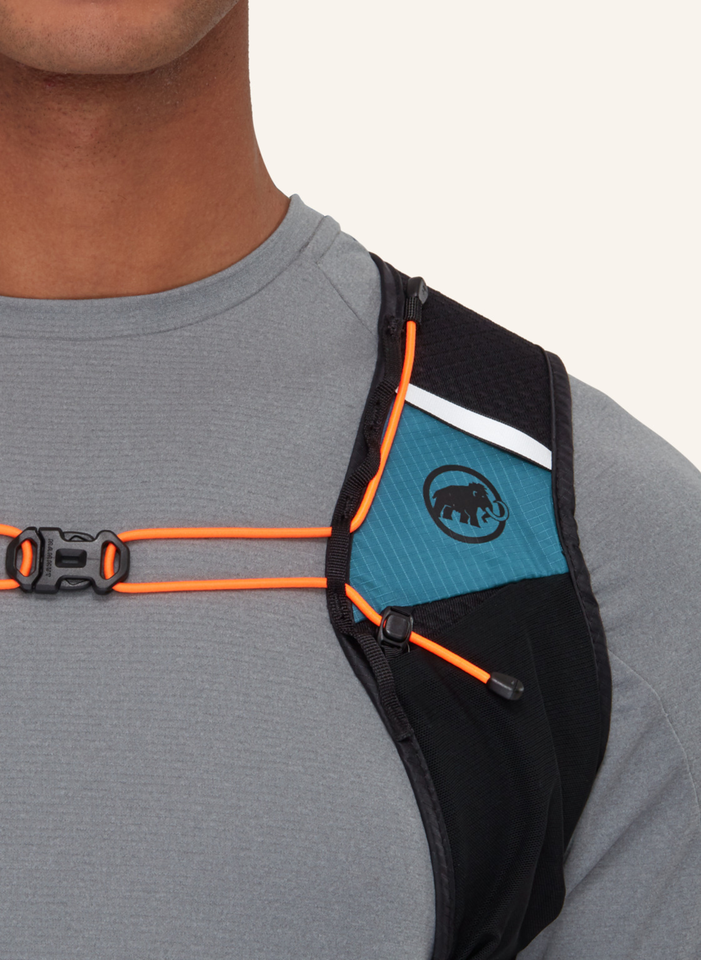 Thumbnail - Mammut Trekking- & Wanderrucksack Aenergy 18 blau