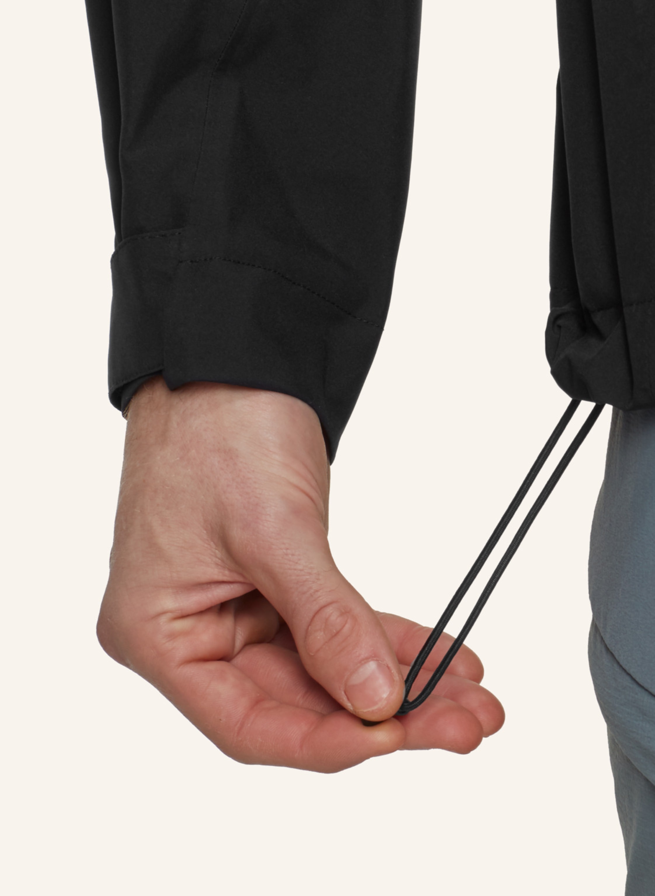 Thumbnail - Mammut Funktionsjacke Treline Light Hs Hooded schwarz