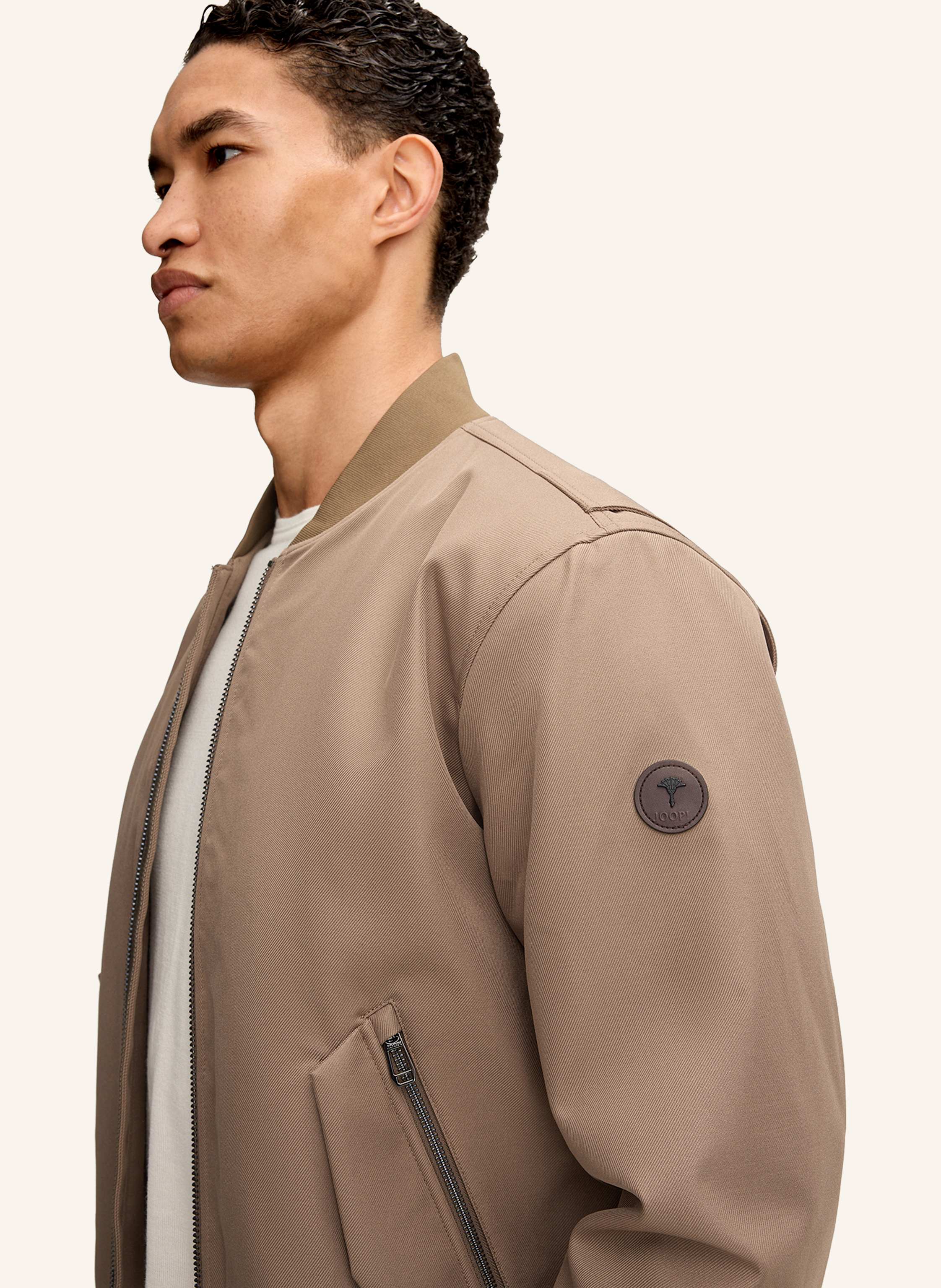Thumbnail - Joop! Collegejacke beige