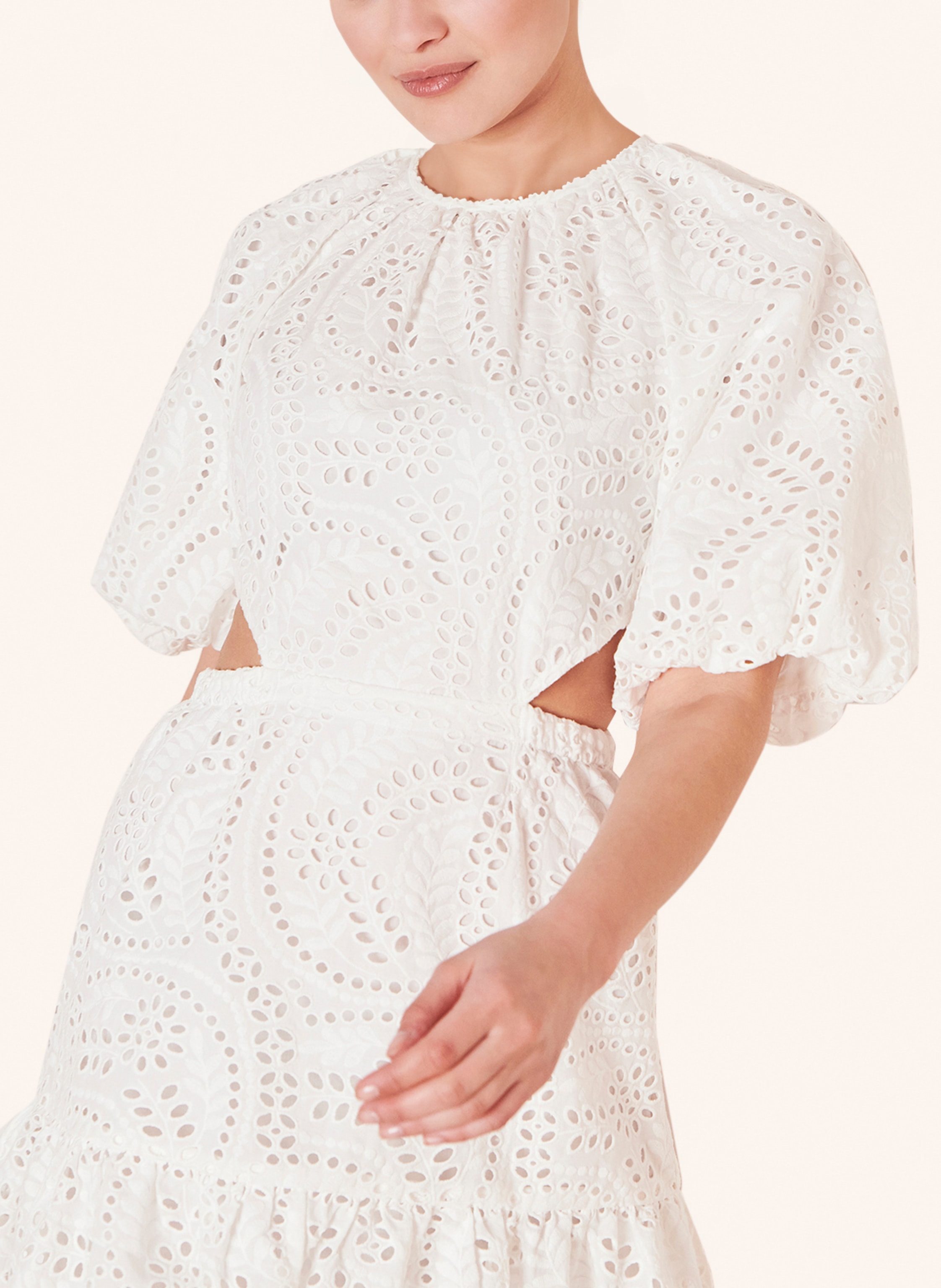 Thumbnail - Claire Luise Besticktes Minikleid weiss