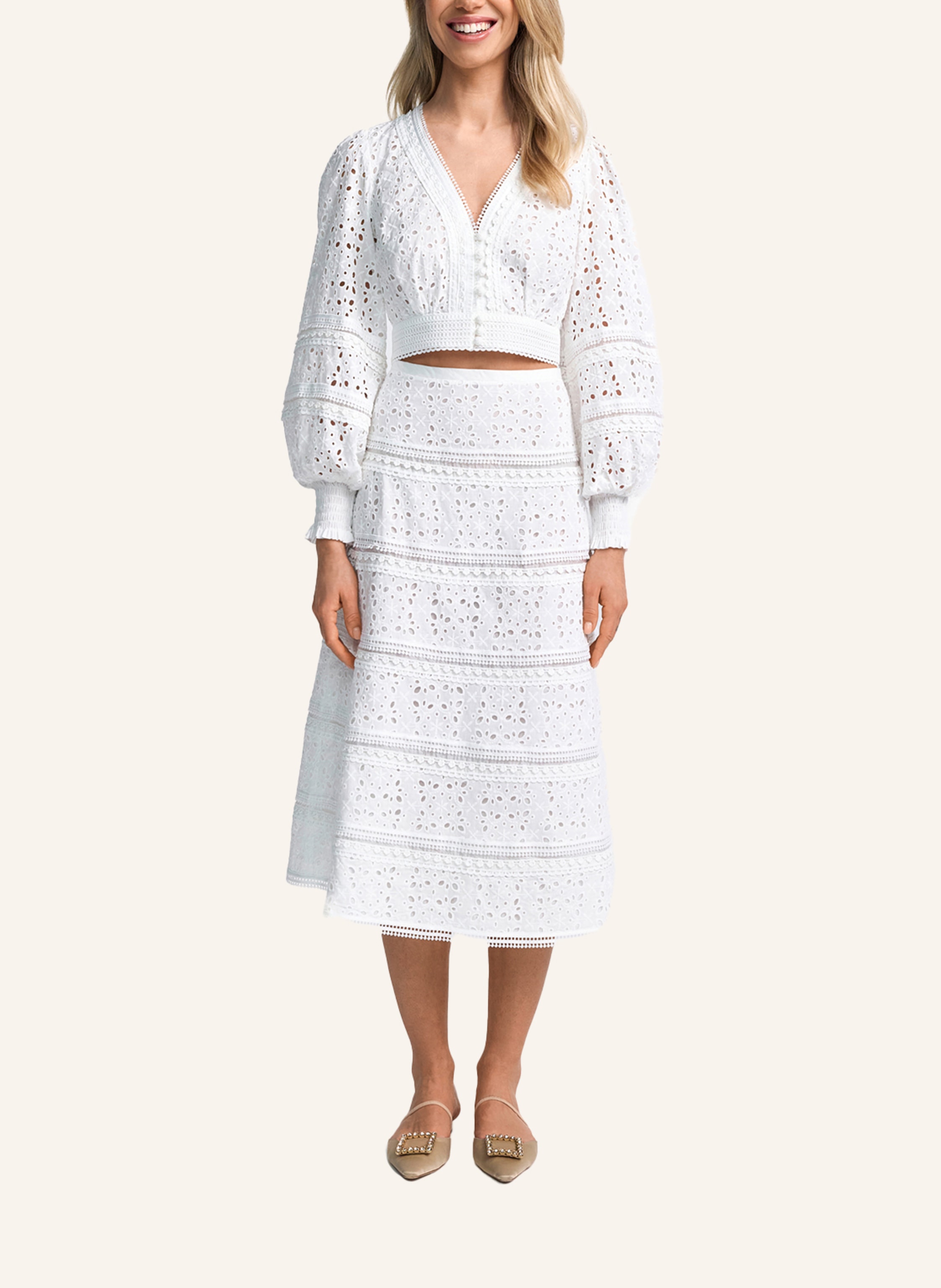 Thumbnail - Claire Luise Rock Mit Lochmuster weiss