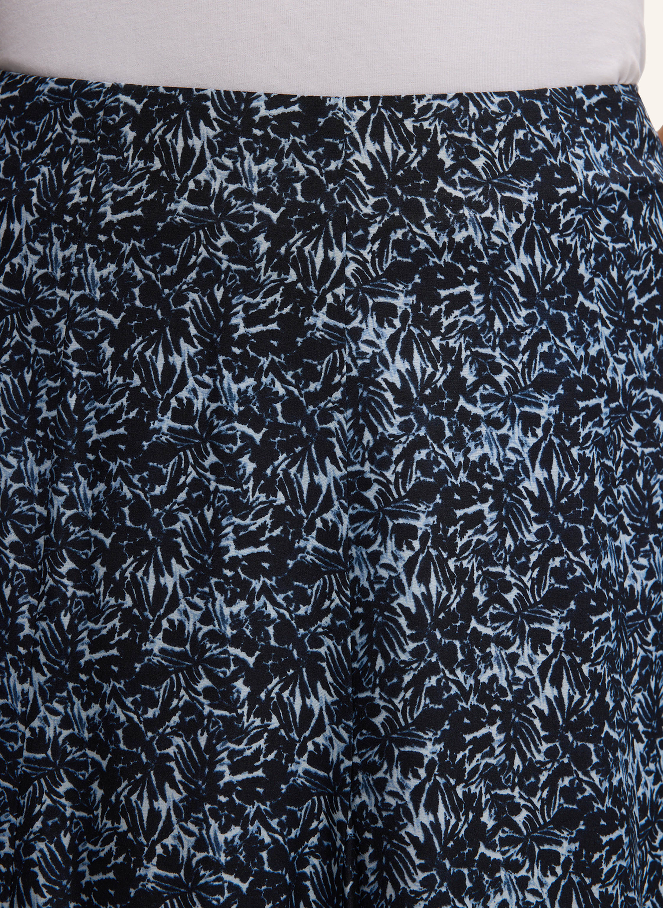 Thumbnail - Windsor. Rock blau