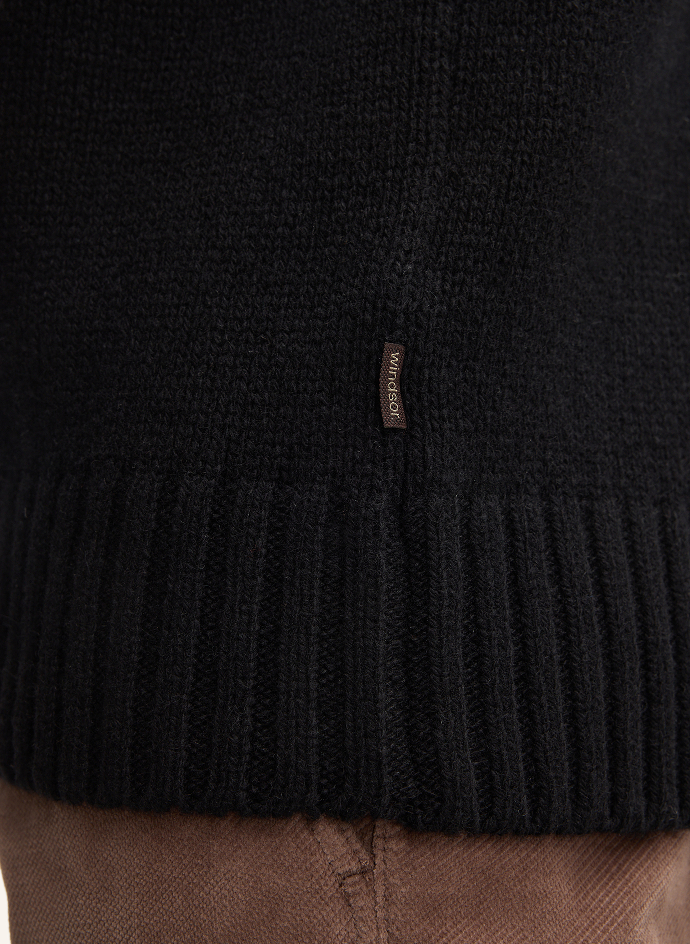 Thumbnail - Windsor. Cashmere-Rollkragenpullover Ecosio schwarz