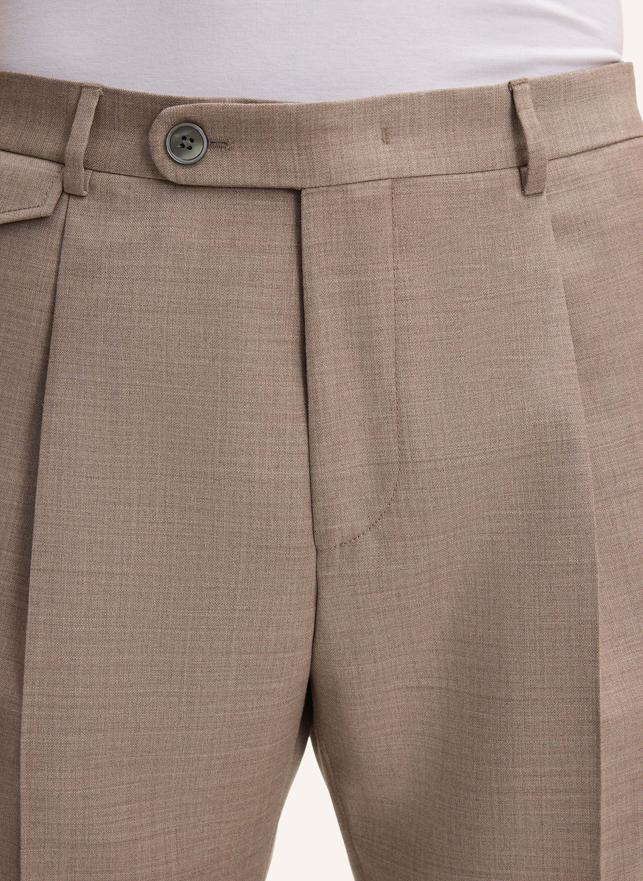 Thumbnail - Windsor. Hose Shaped Fit beige