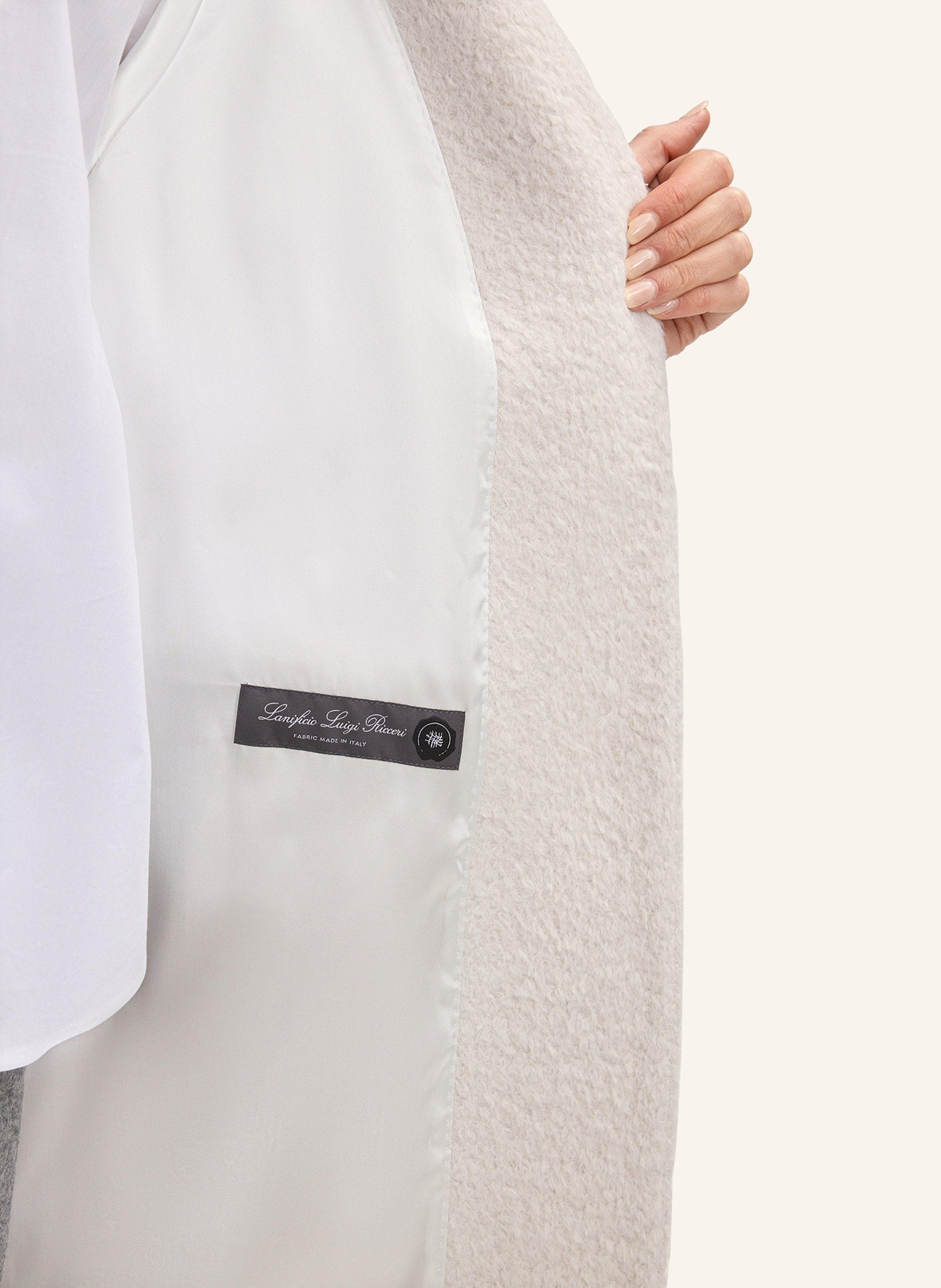 Thumbnail - Windsor. Mantel beige