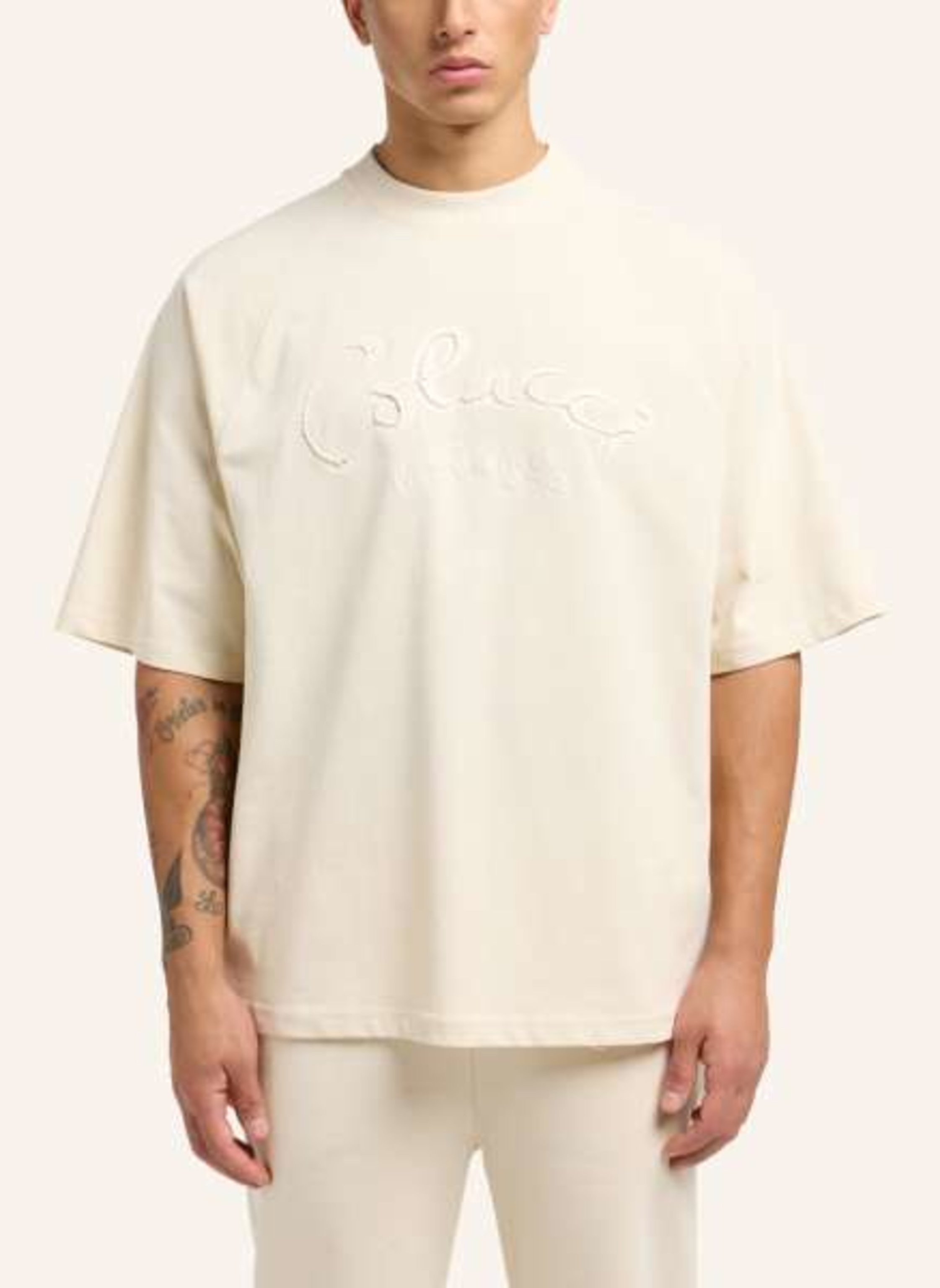 Thumbnail - Carlo Colucci Oversize T-Shirt - La Famiglia Donevski beige