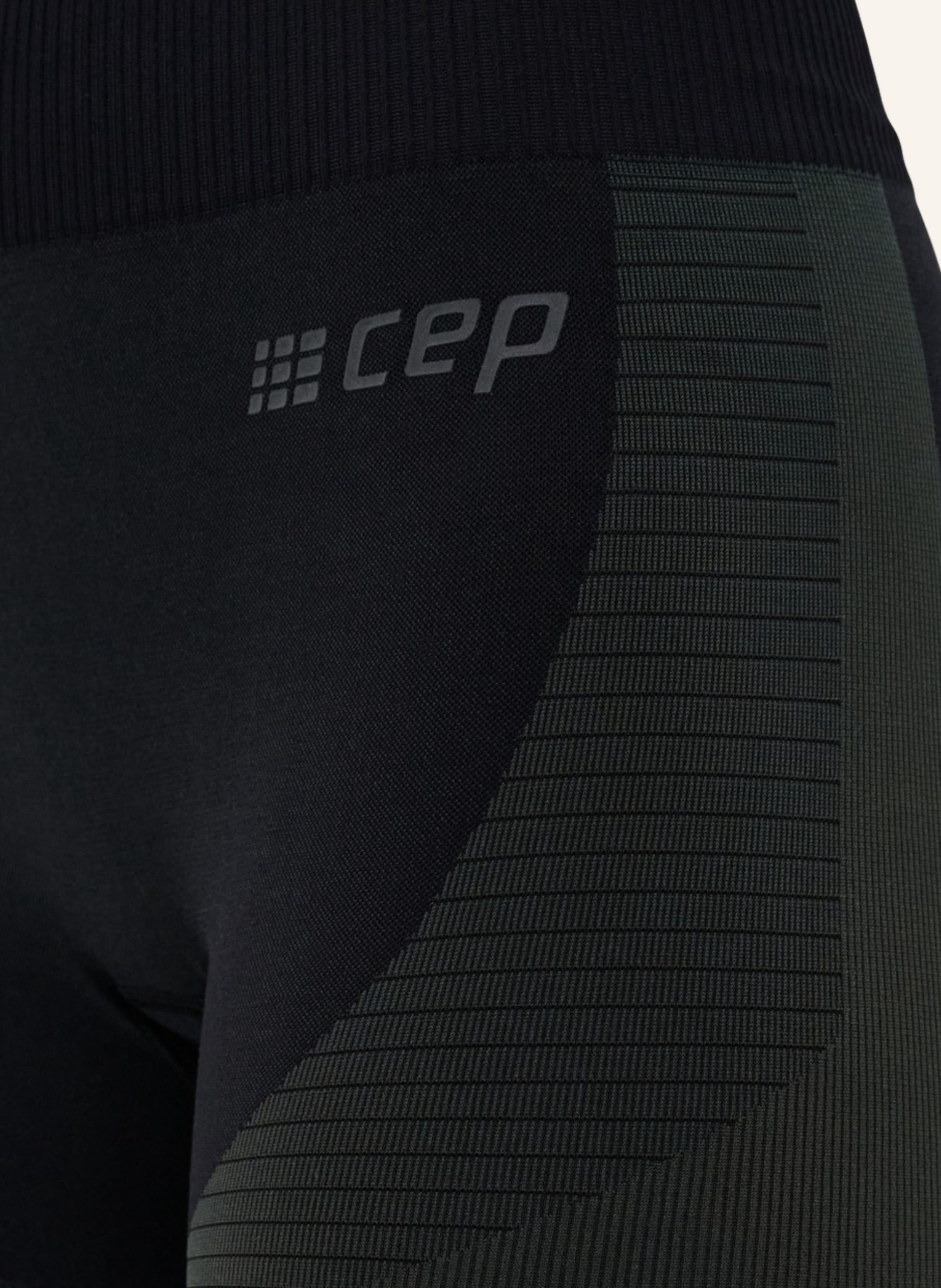 Thumbnail - Cep Tights The Run Seamless Mit Kompression schwarz