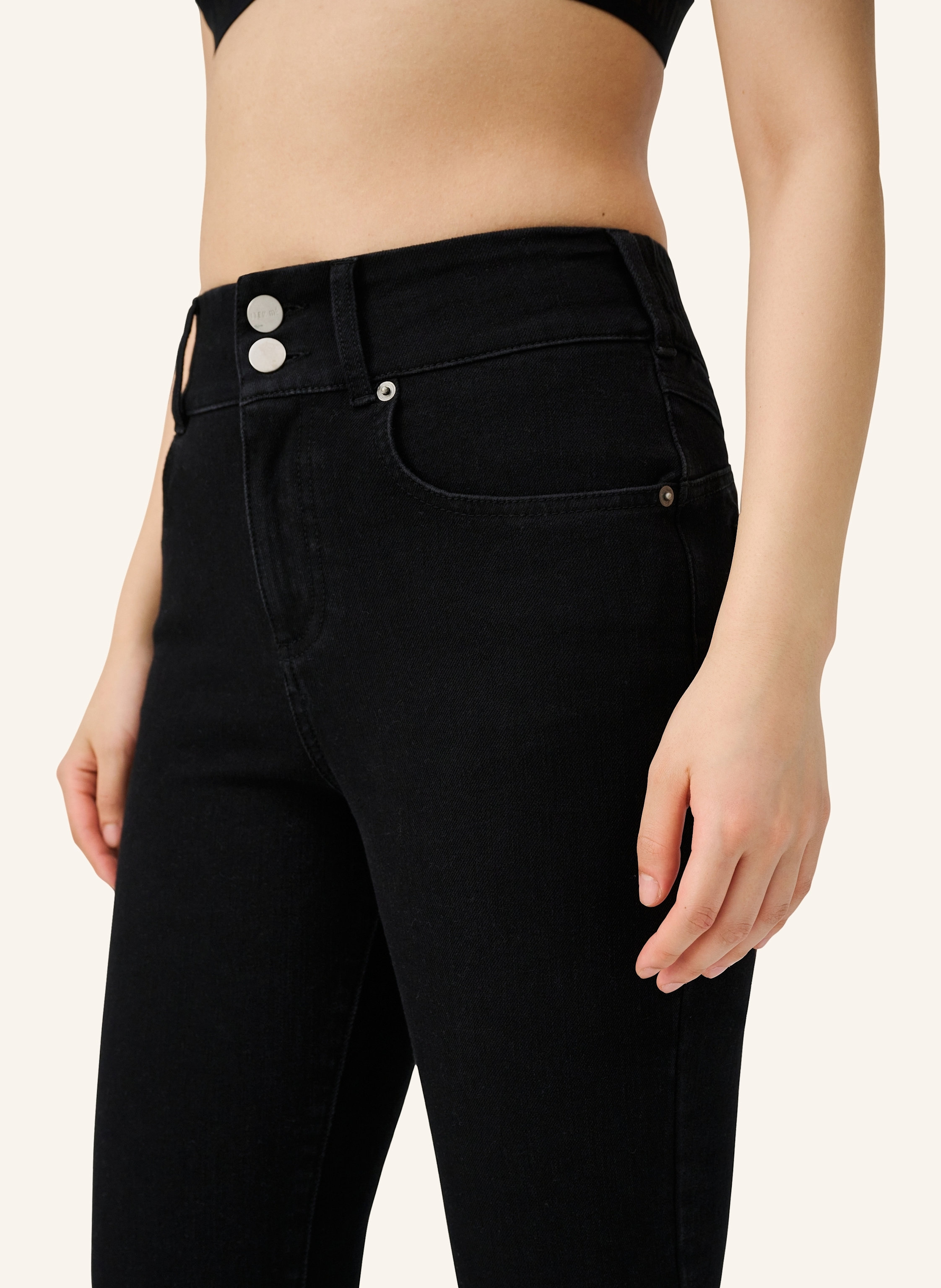 Thumbnail - Item m6 Flared Jeans Kick Flared High Rise schwarz