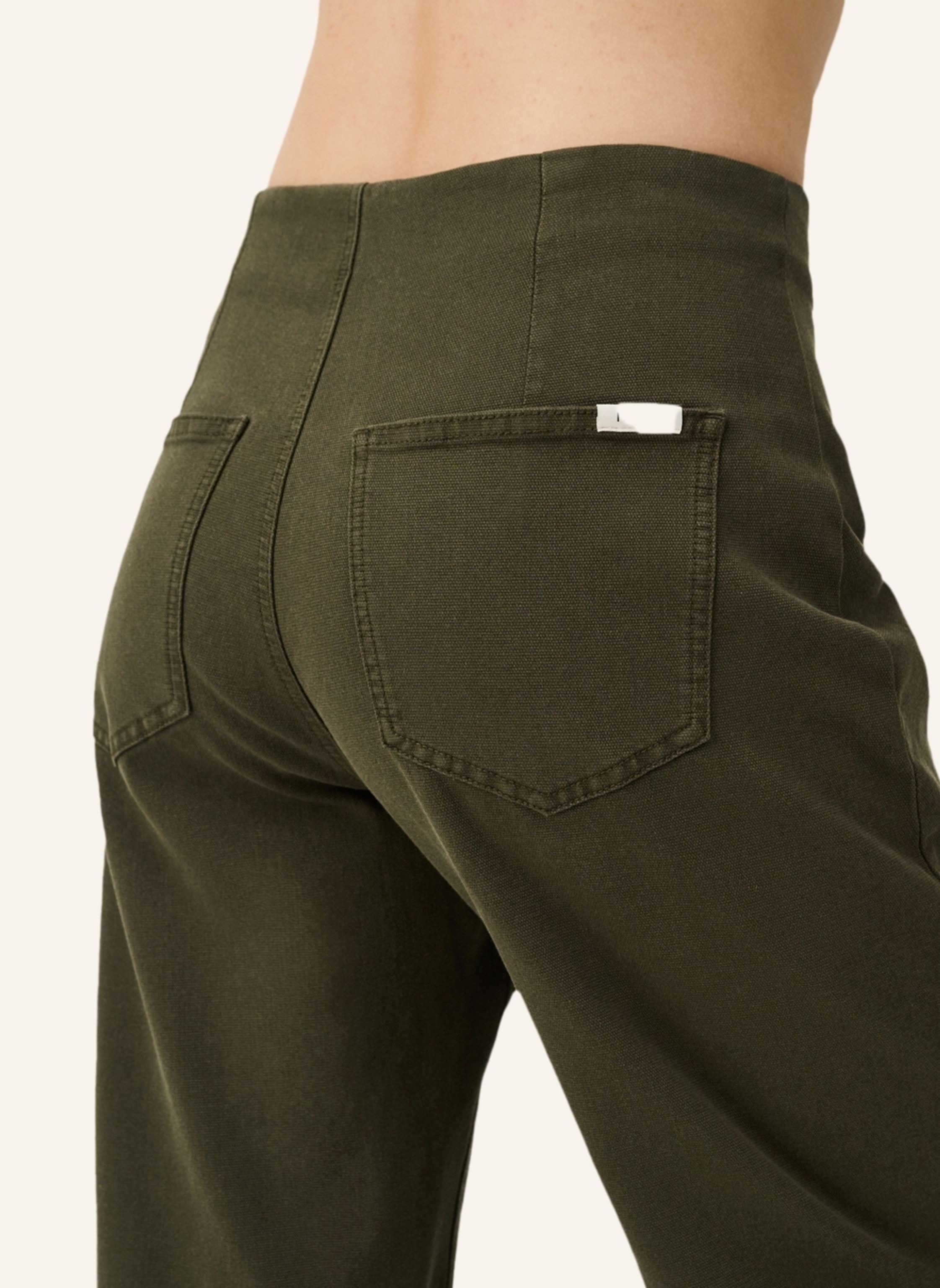 Thumbnail - Item m6 Mom Jeans Relaxed High Rise gruen