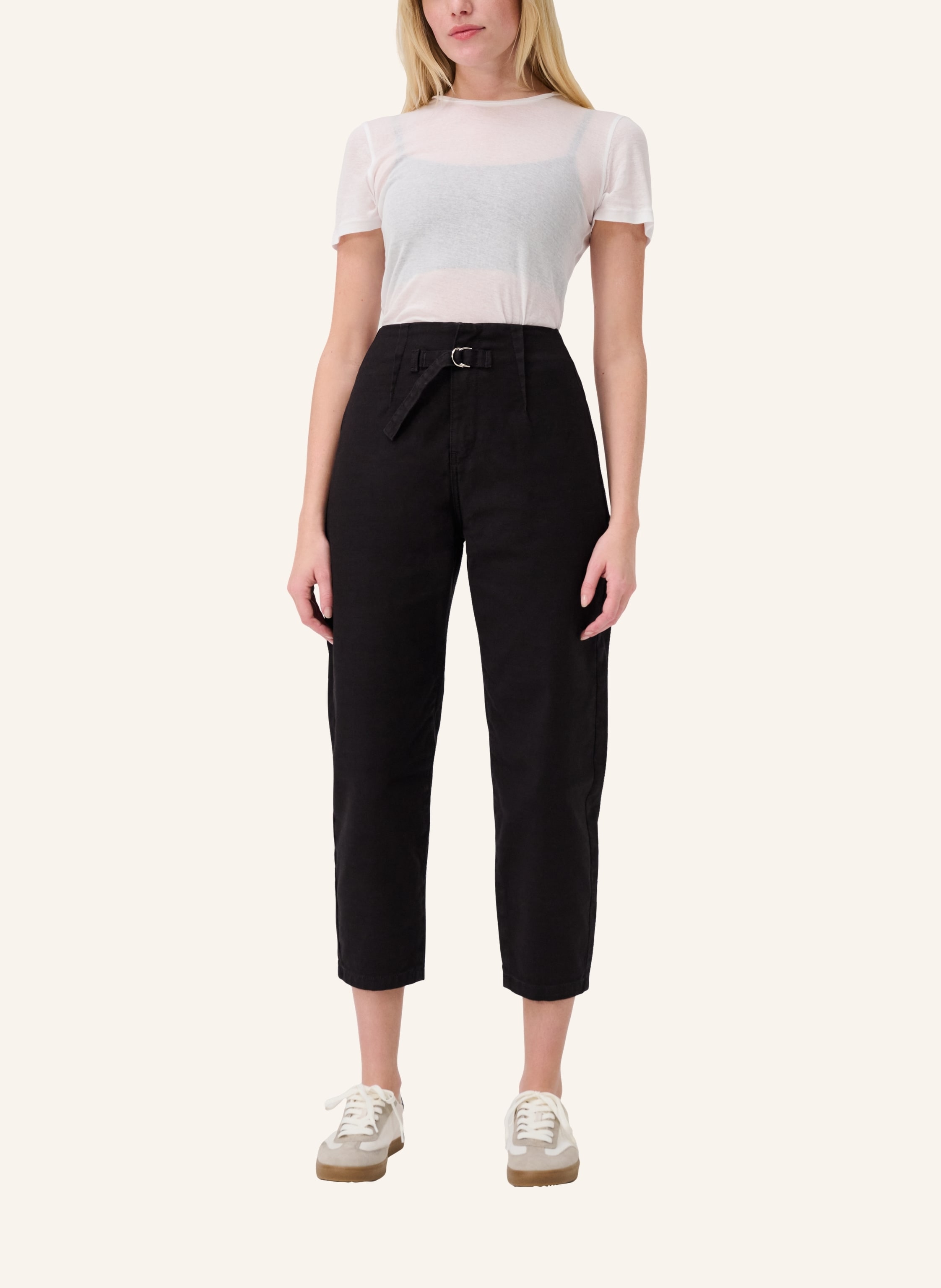 Thumbnail - Item m6 Mom Jeans Relaxed High Rise schwarz