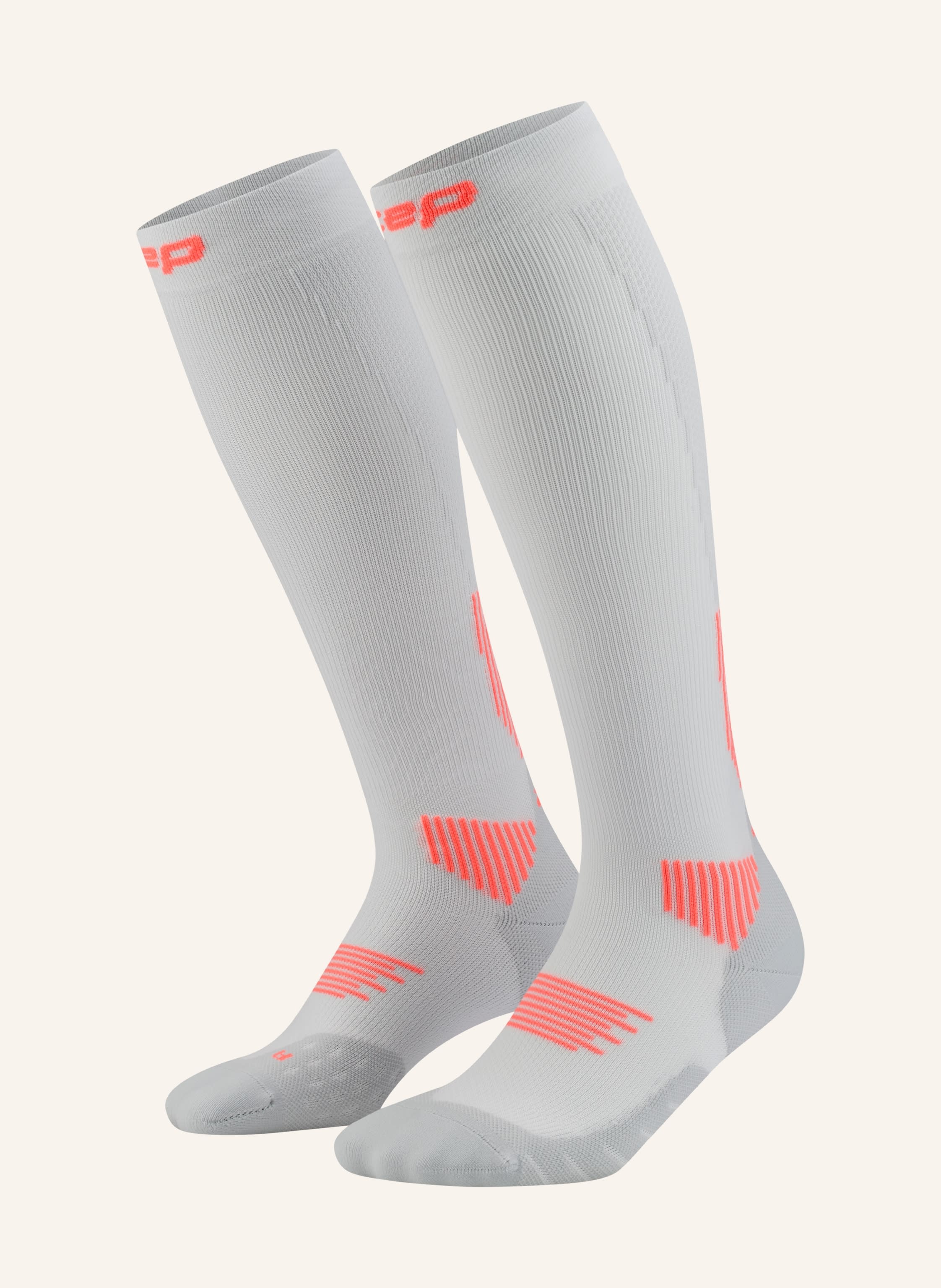 Cep Laufsocken Core Run Tall grau