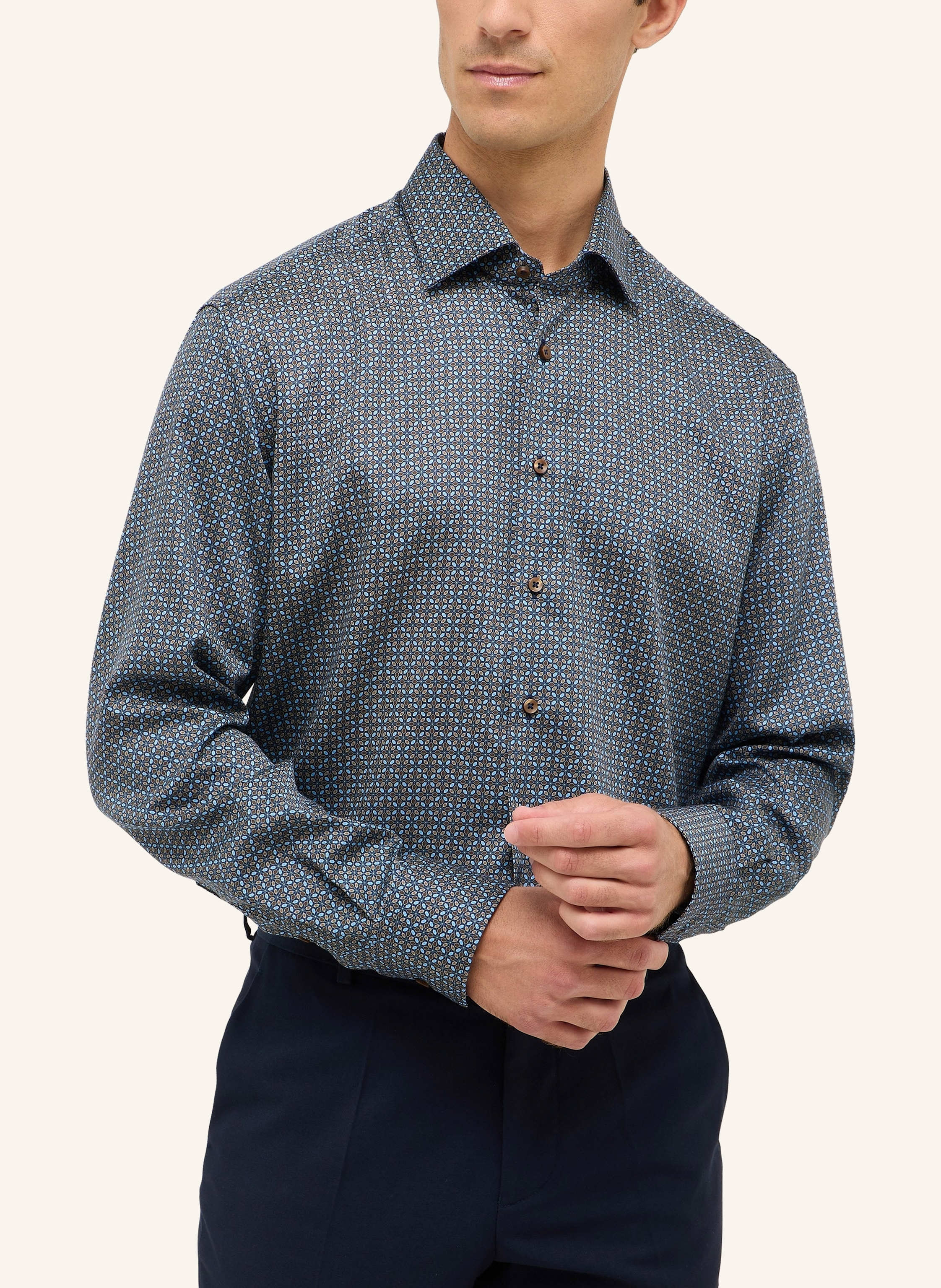 Thumbnail - Eterna Hemd Modern Fit braun