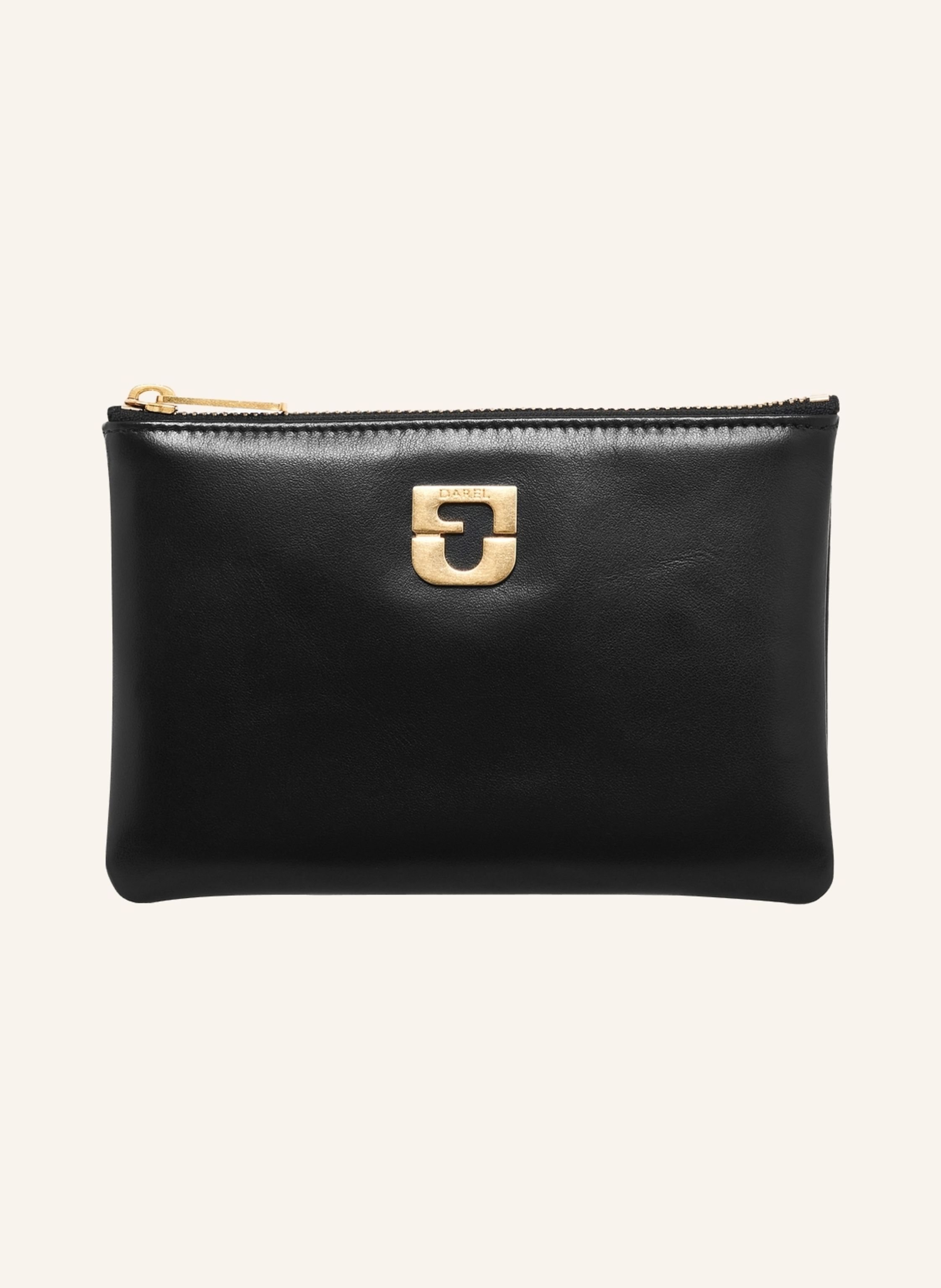 Gerard Darel Raffinierte und elegante Leder-Clutch, verziert mit den ikonischen Initialen des Hauses in Gold. Ein Accessoire, das darauf abzielt, die Organisation Ihrer Tasche mit Stil und Praktikabilität zu versc in schwarz
