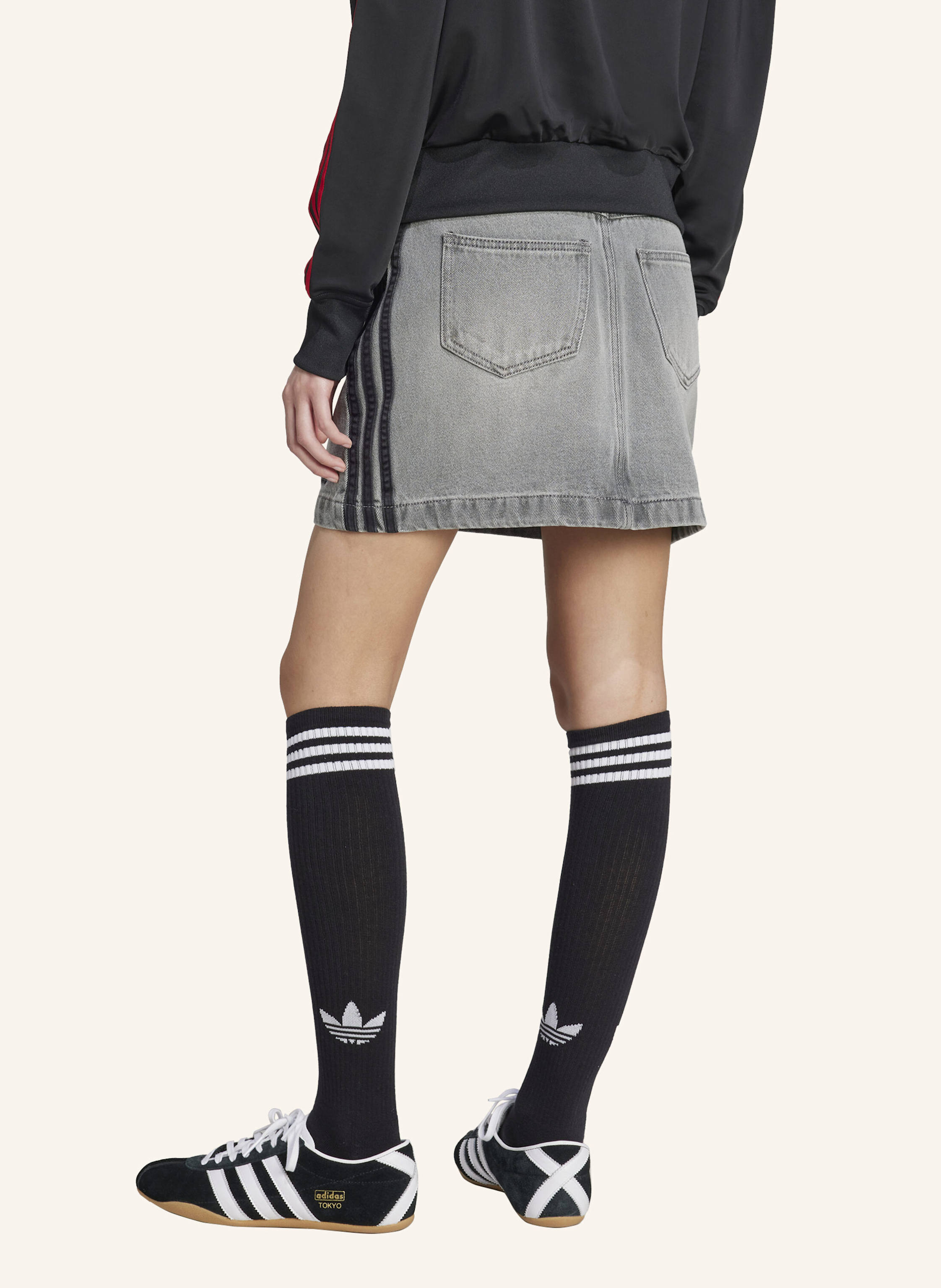 Thumbnail - Adidas Originals Adicolor 3-Streifen Denim Minirock grau
