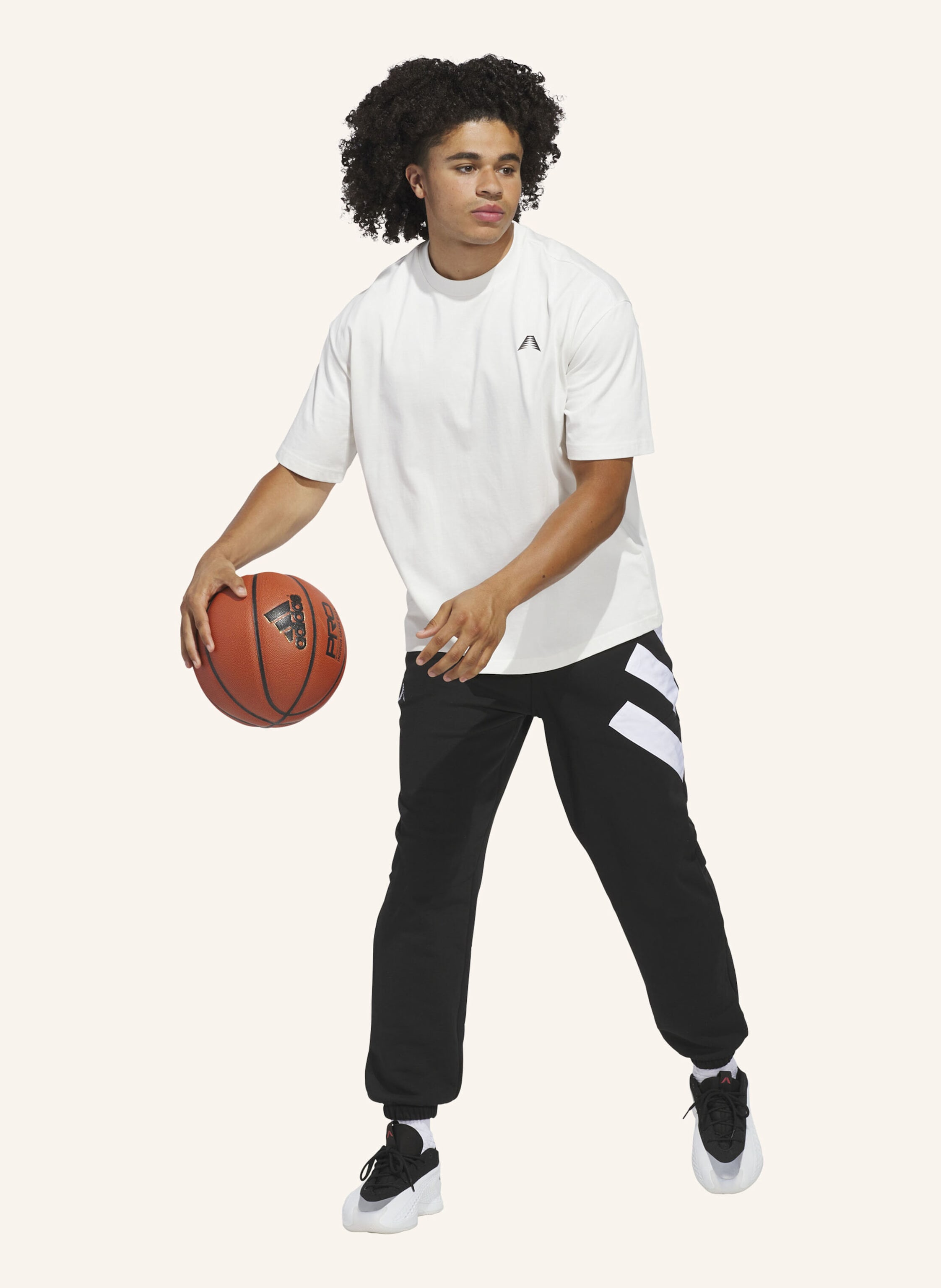 Thumbnail - Adidas Anthony Edwards Foundation Fleece Hose schwarz