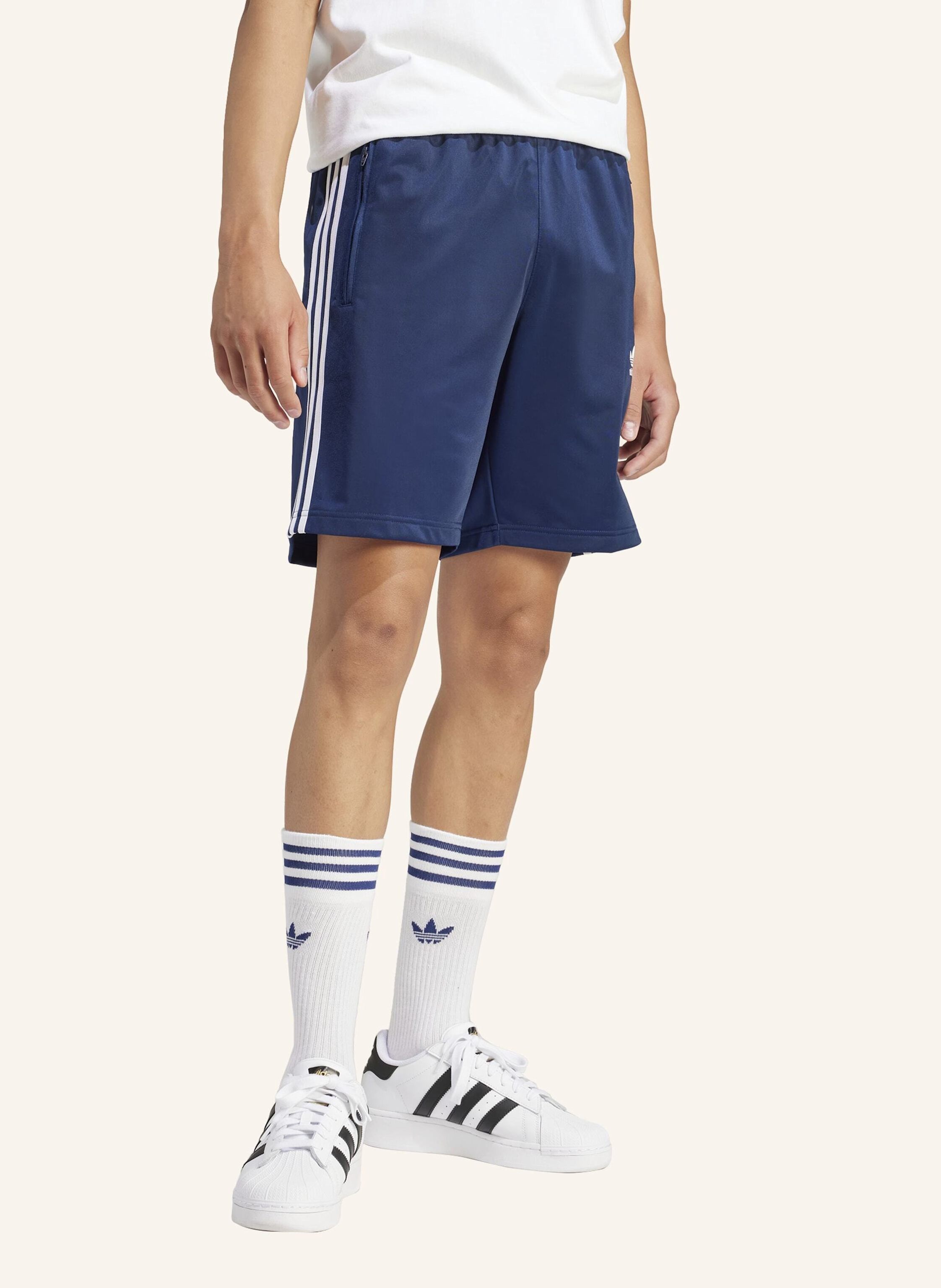 Thumbnail - Adidas Originals Adicolor Firebird Shorts blau