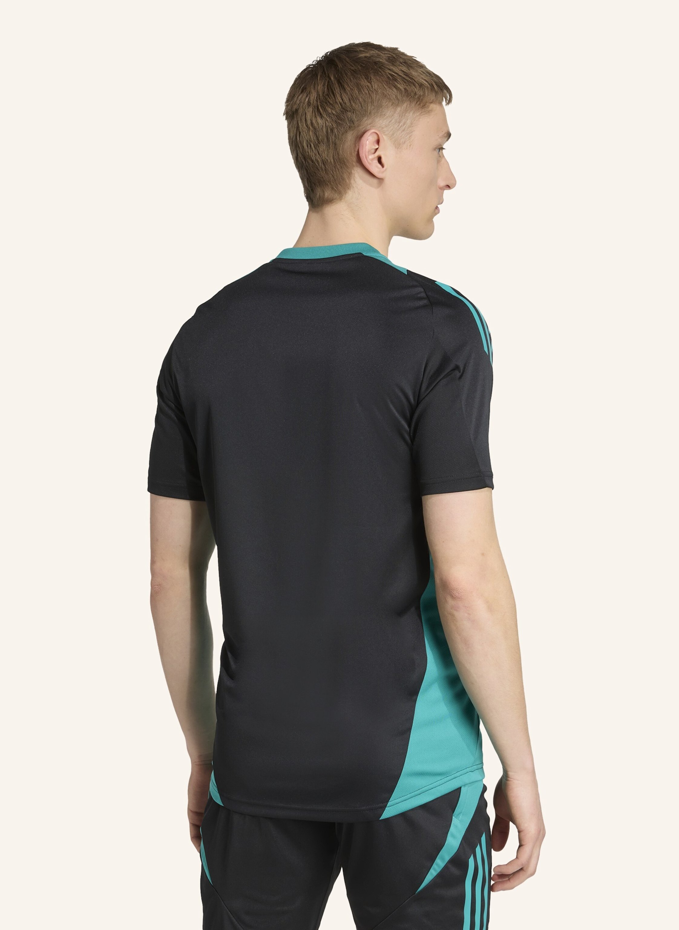 Thumbnail - Adidas All Blacks Performance T-Shirt schwarz