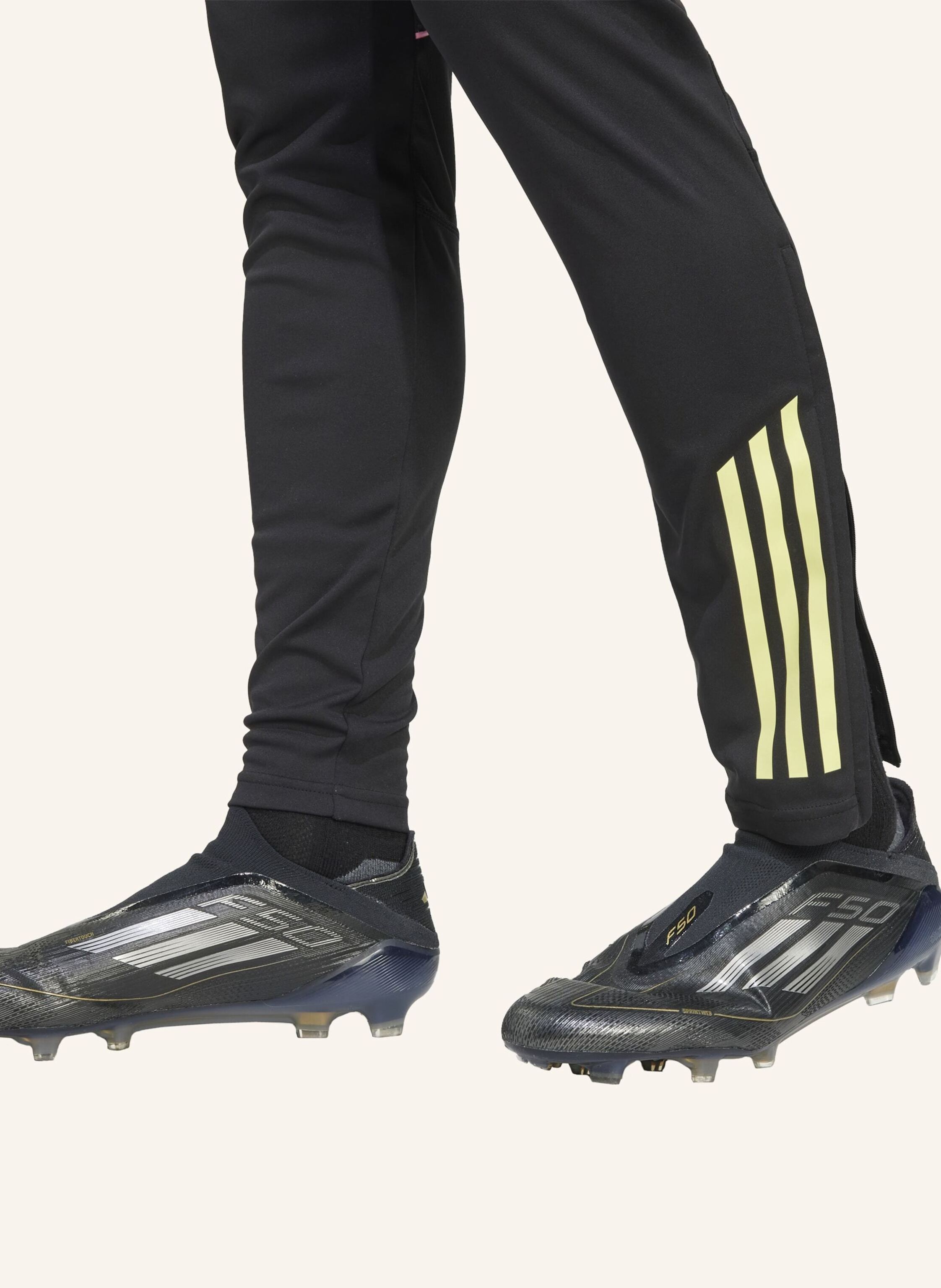 Thumbnail - Adidas Juventus Turin Tiro 25 Competition Trainingshose schwarz
