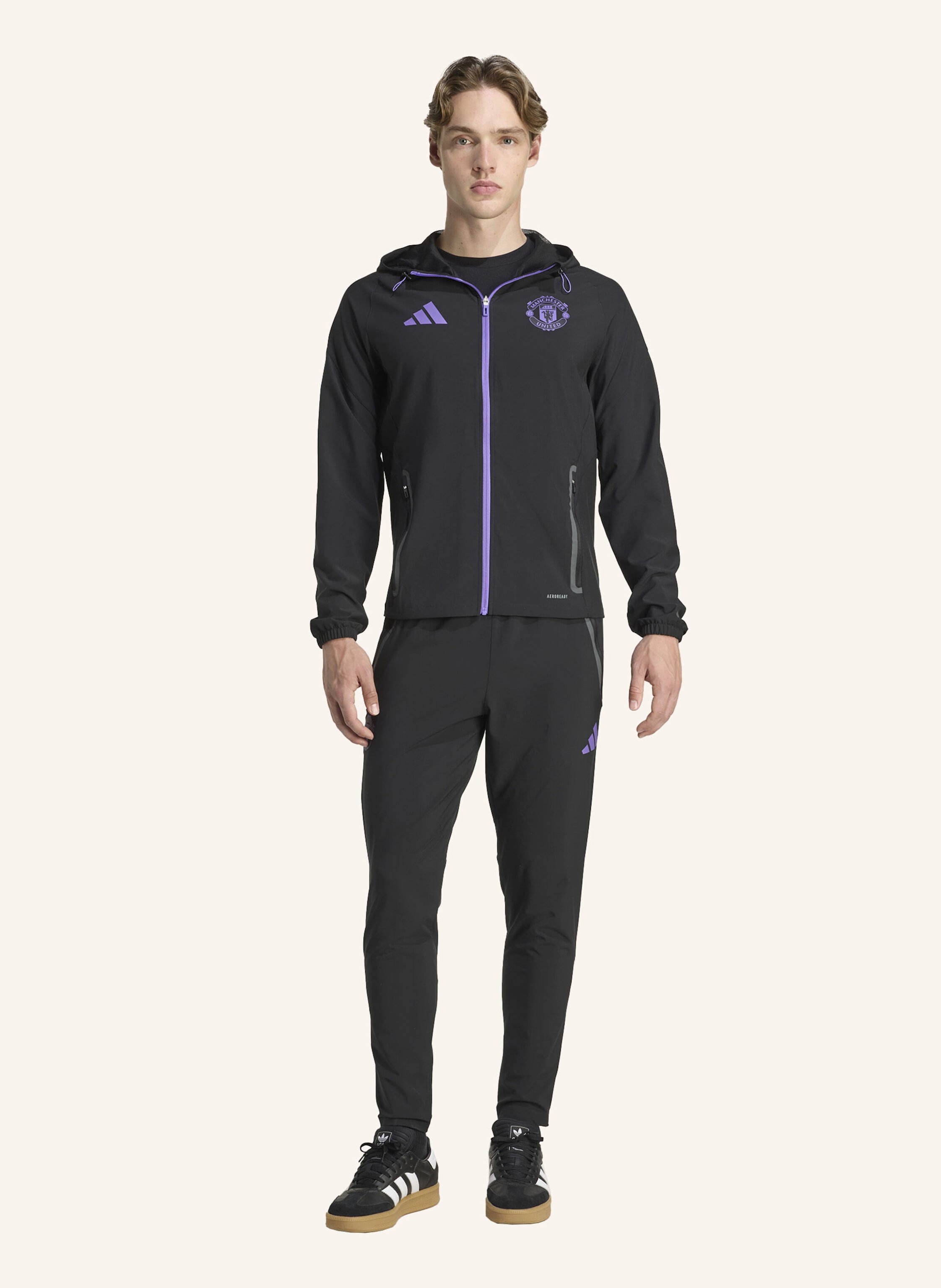 Thumbnail - Adidas Manchester United Tiro 25 Competition Vis Tech Travel Jacke schwarz