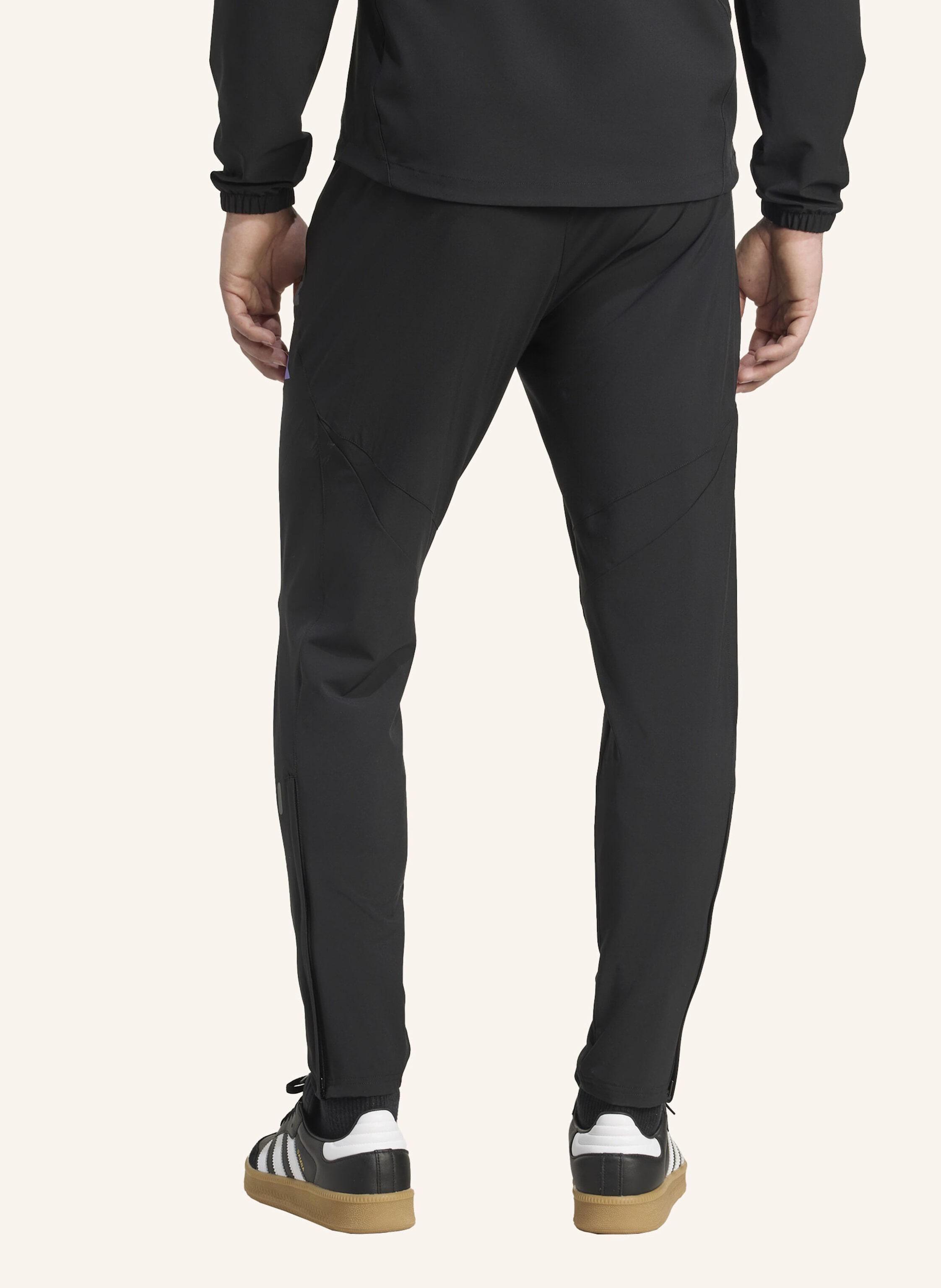 Thumbnail - Adidas Manchester United Tiro 25 Competition Vis Tech Travel Hose schwarz