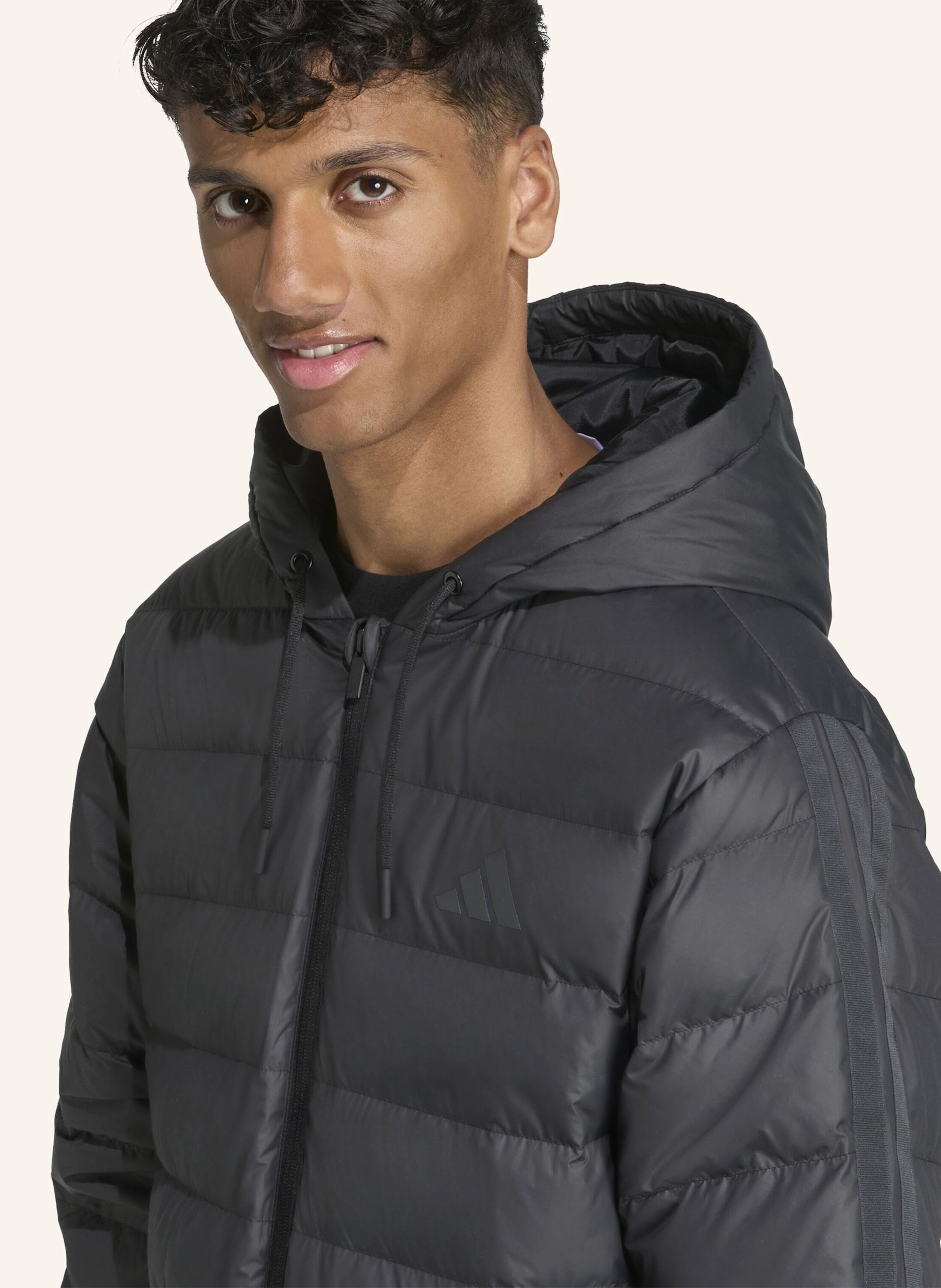 Thumbnail - Adidas Essentials Climawarm 3-Streifen Light Daunenparka Mit Kapuze schwarz
