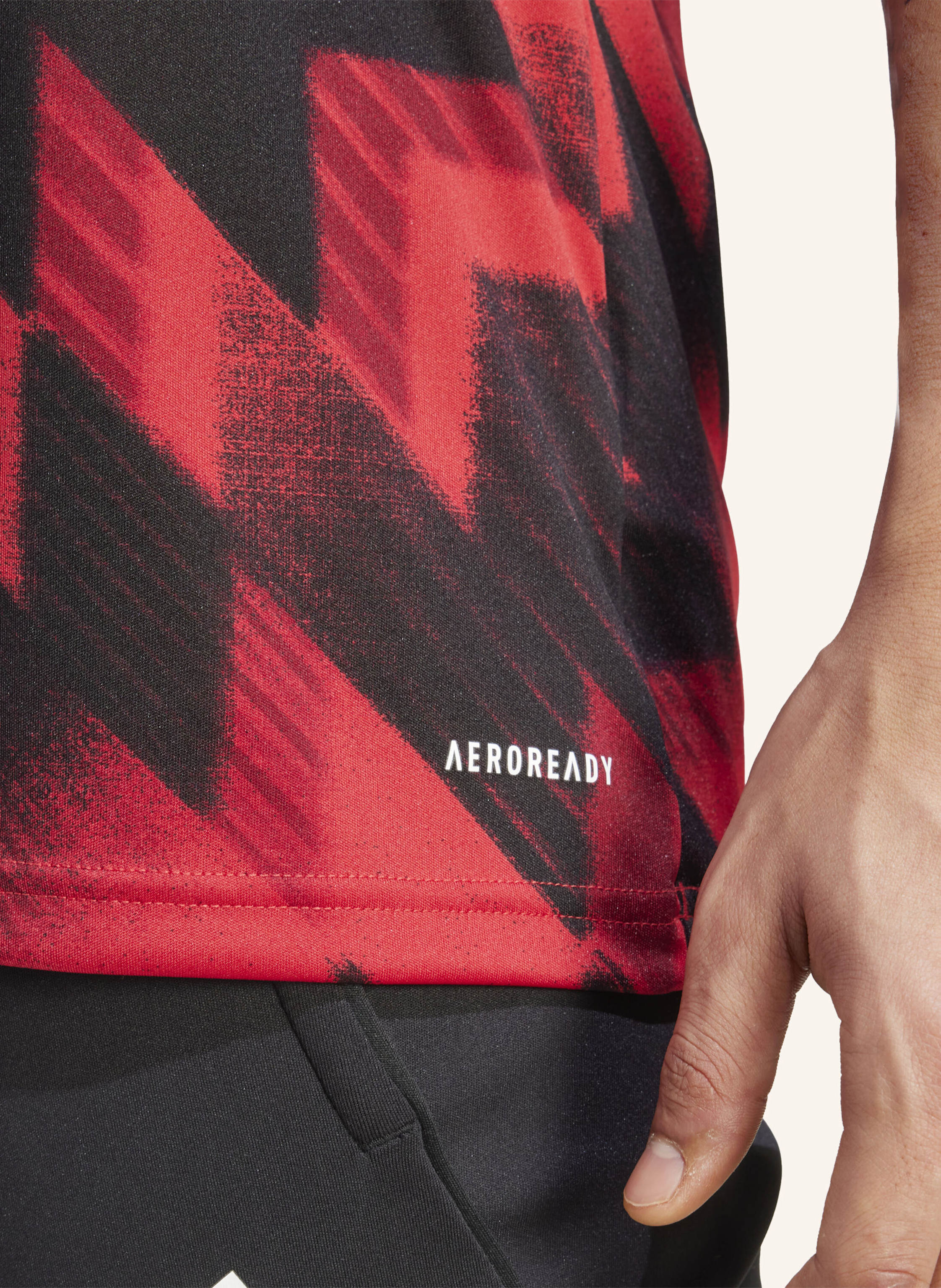 Thumbnail - Adidas Manchester United 25/26 Pre-Match Shirt rot