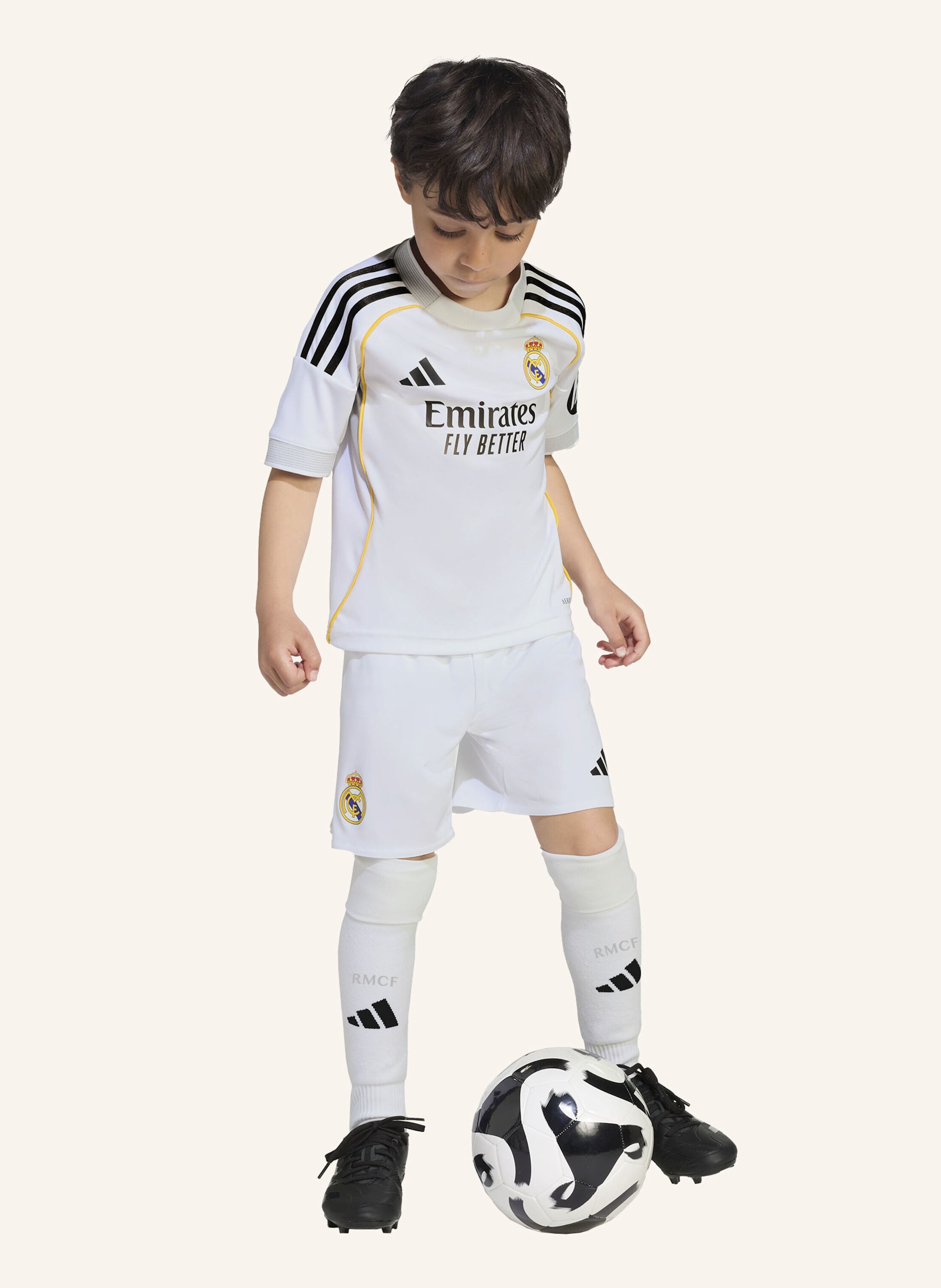 Thumbnail - Adidas Real Madrid 25/26 Heim Mini-Ausrüstung Kinder weiss