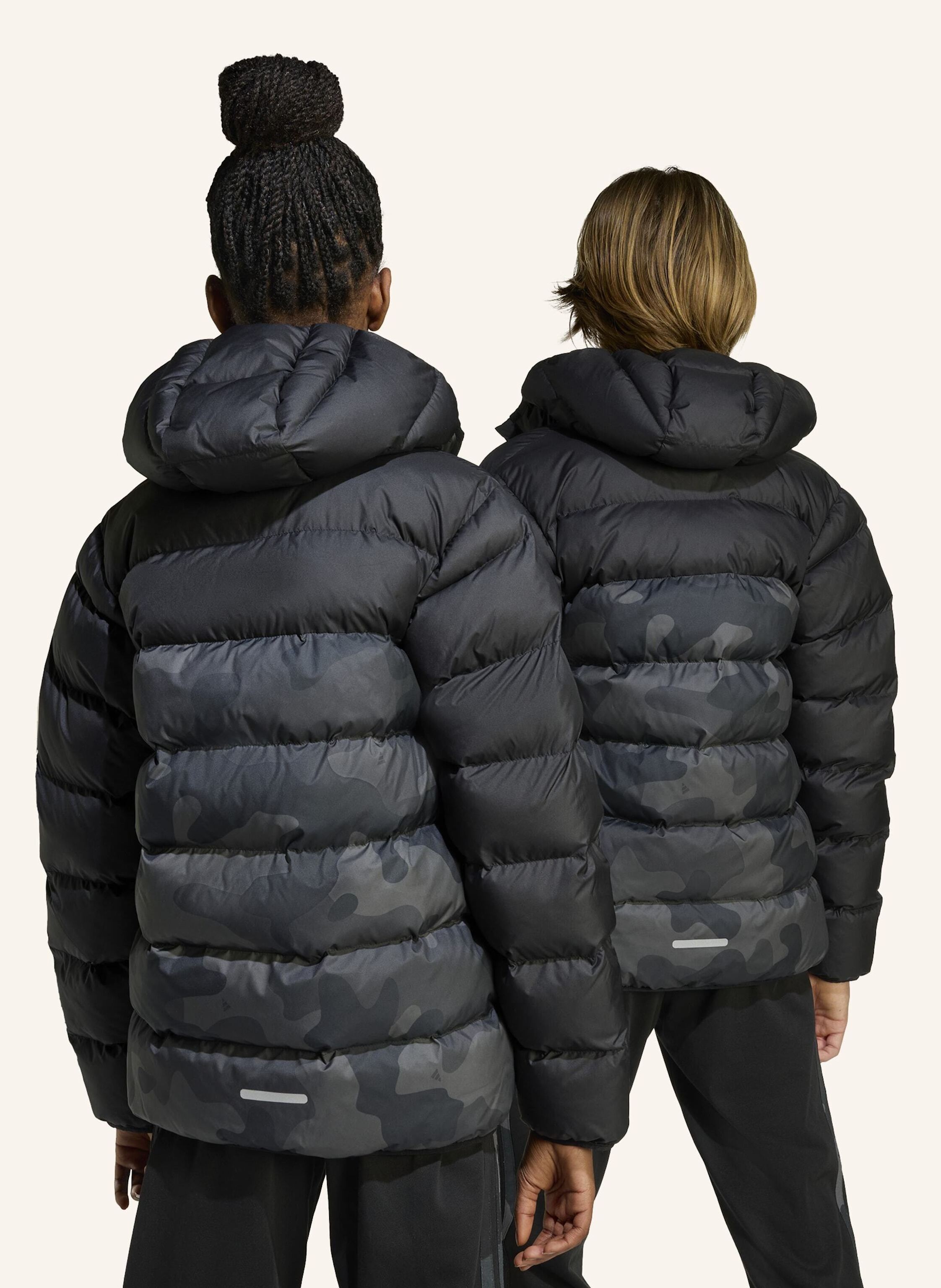 Thumbnail - Adidas Synthetic Down Allover Print Jacke Kinder schwarz