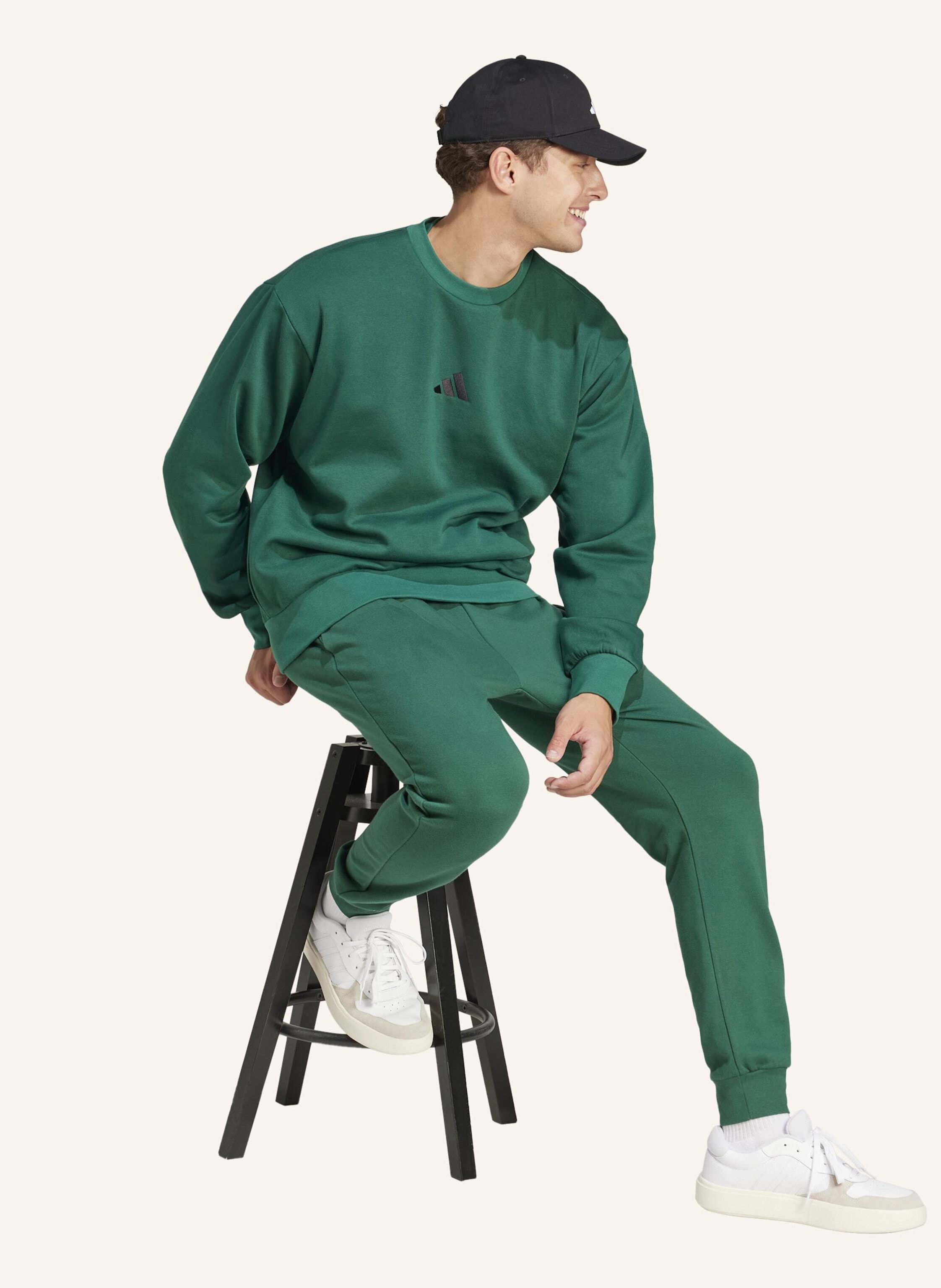 Thumbnail - Adidas Essentials Feel Cozy French Terry Hose gruen