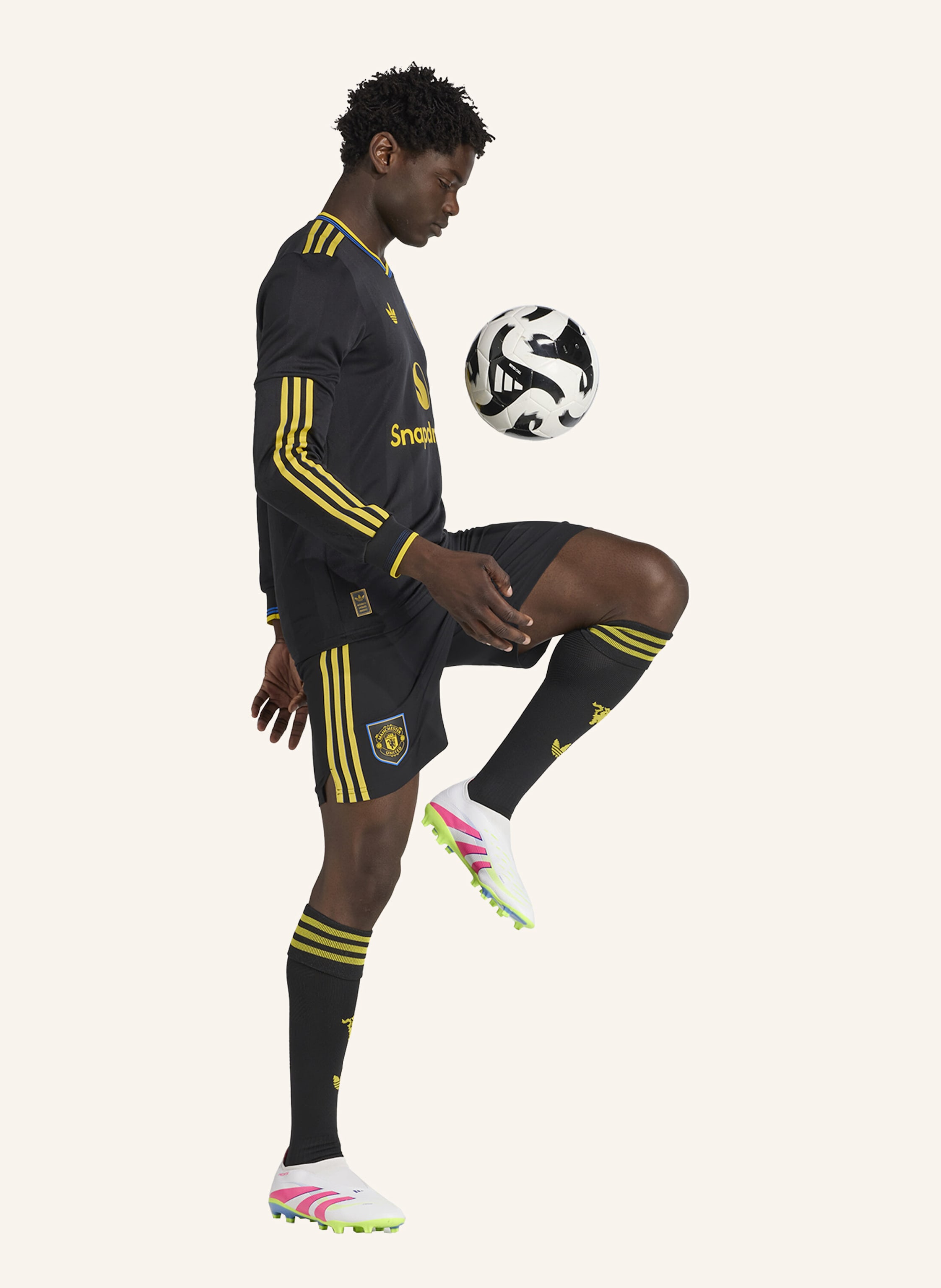 Thumbnail - Adidas Manchester United 25/26 Longsleeve Ausweichtrikot Authentic schwarz