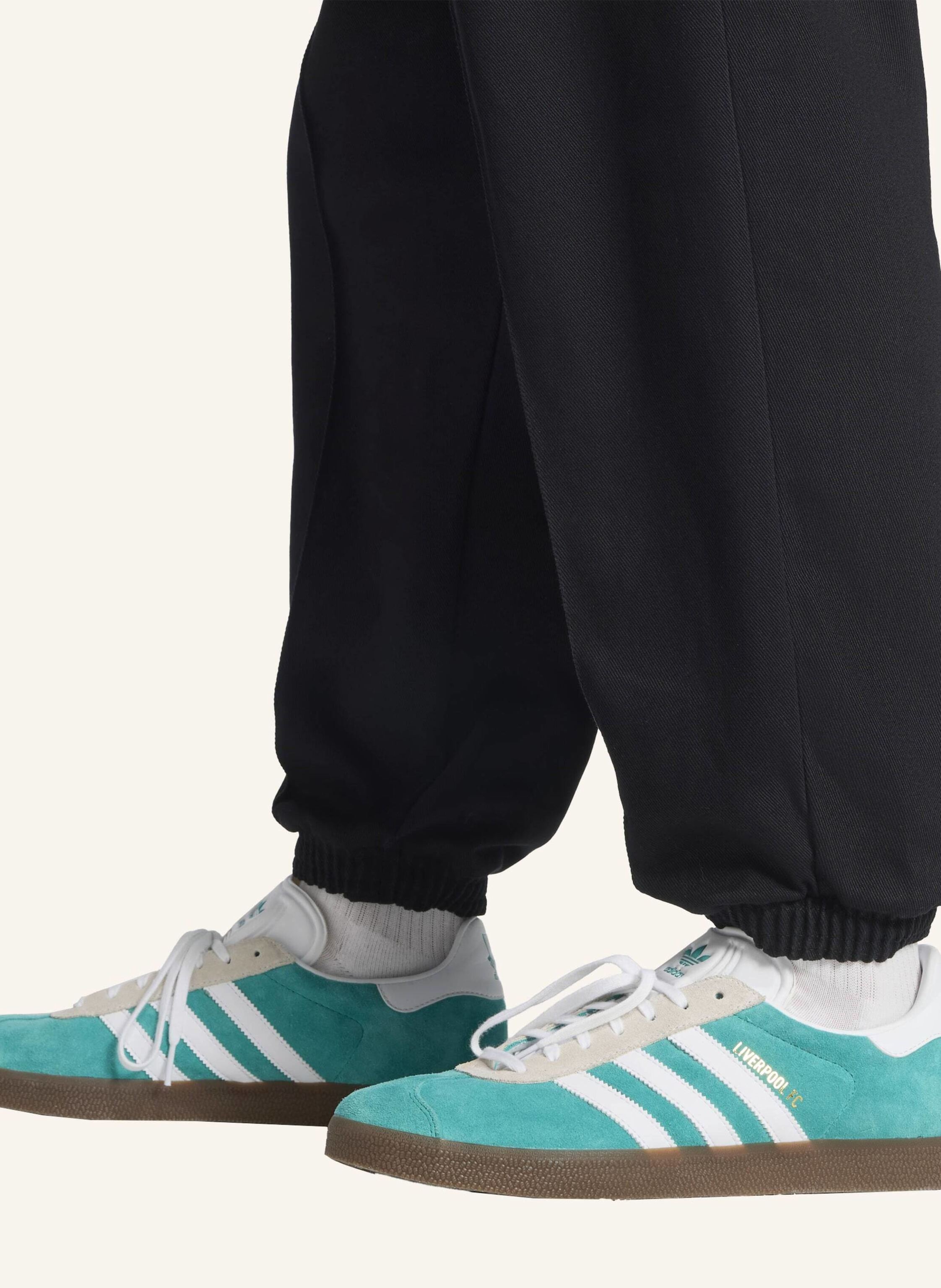 Thumbnail - Adidas Originals Fc Liverpool Terrace Icons Drill Hose schwarz