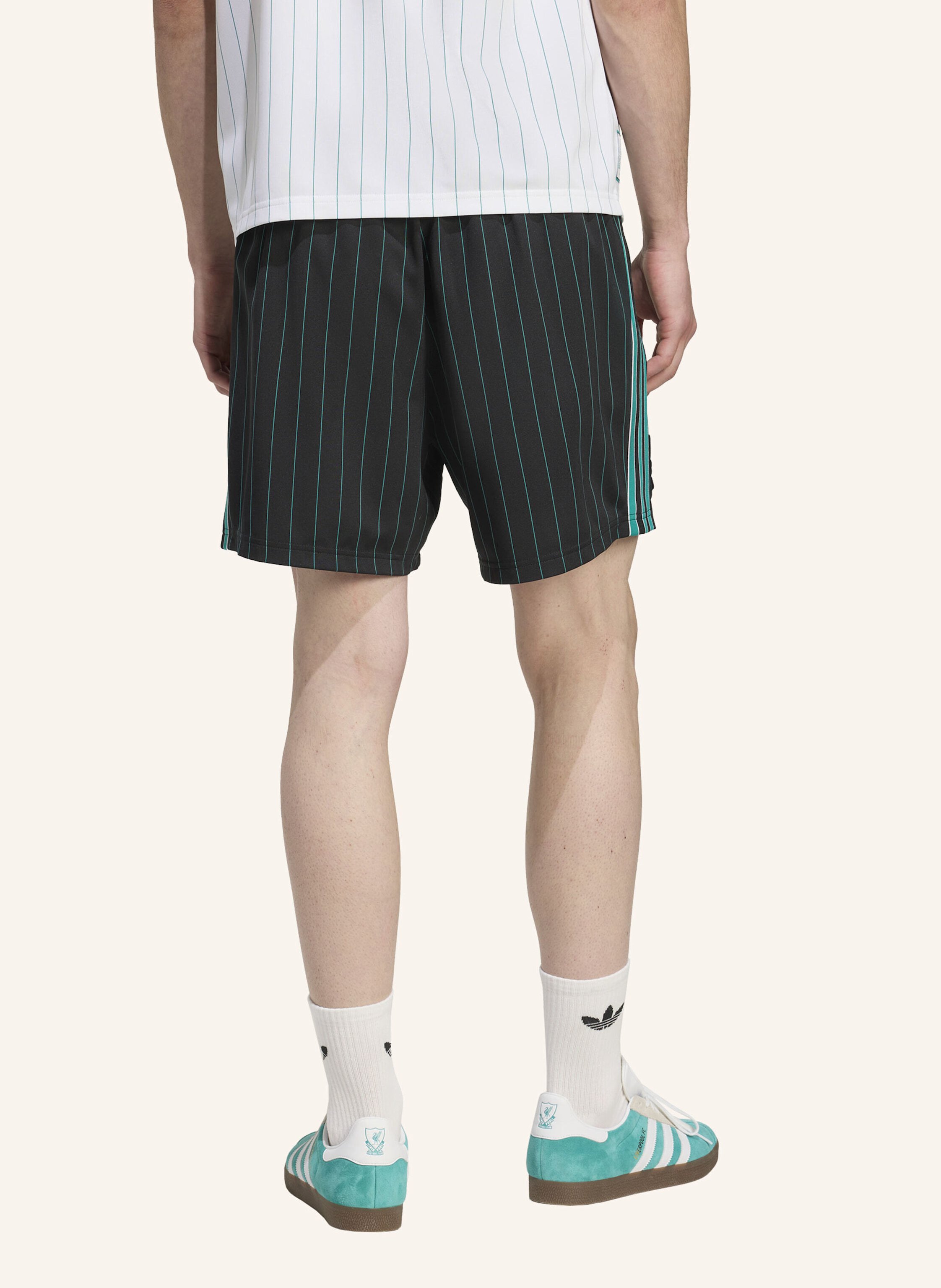 Thumbnail - Adidas Originals Fc Liverpool Terrace Icons Shorts schwarz