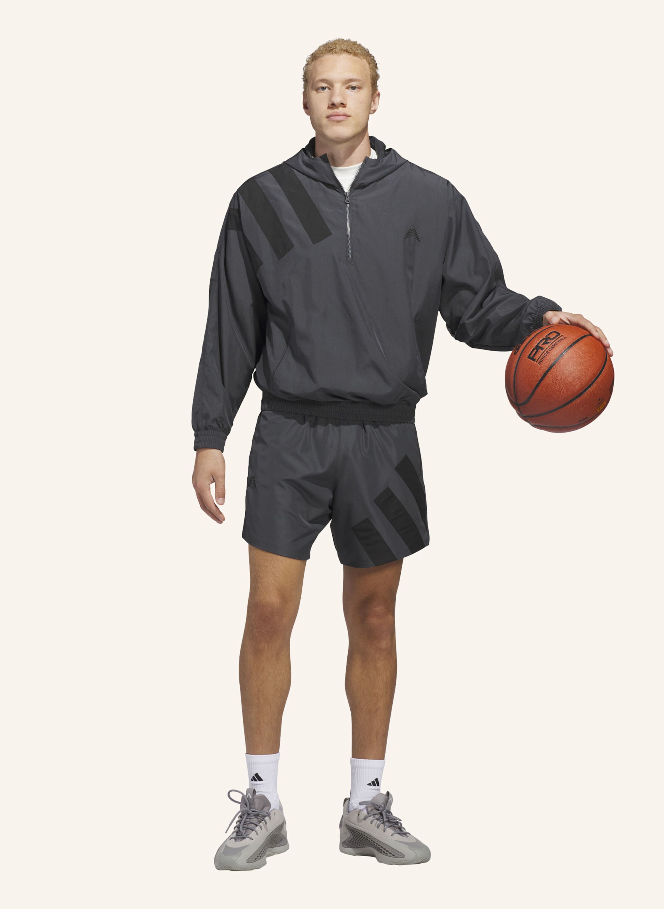 Thumbnail - Adidas Anthony Edwards Anorak Pullover grau