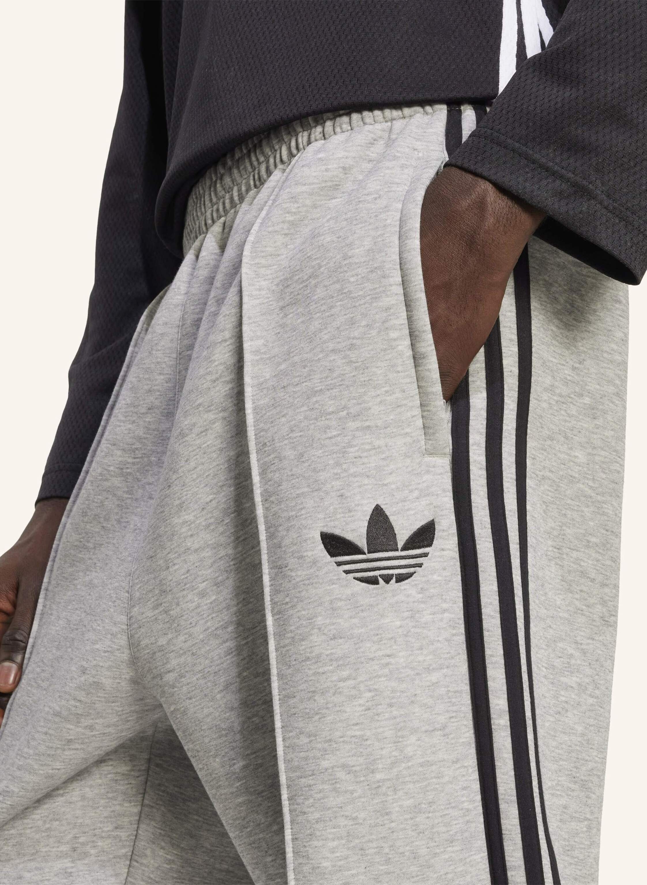 Thumbnail - Adidas Originals Adicolor Spacer Baggy Trainingshose grau