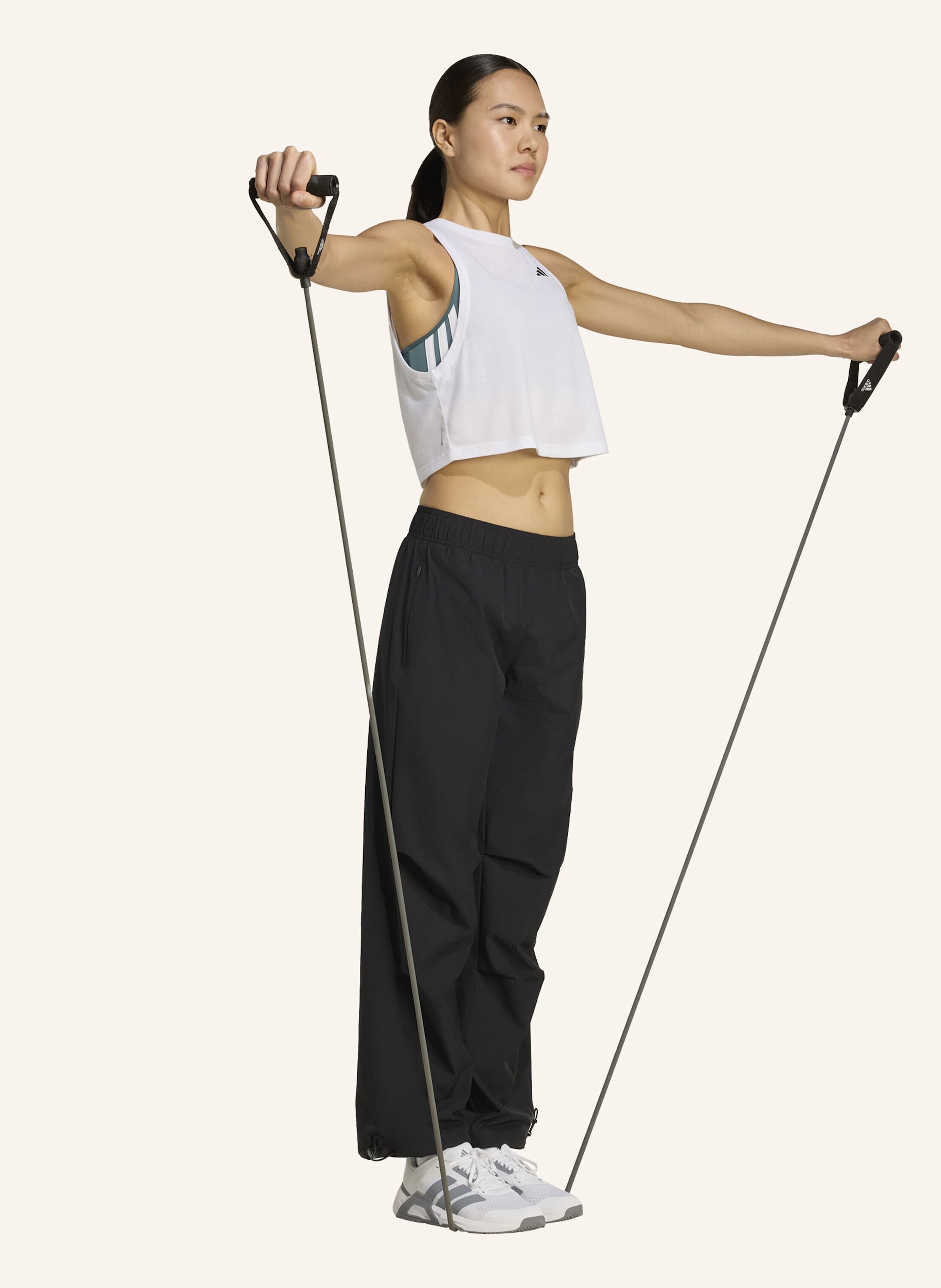 Thumbnail - Adidas Workout Essentials Gewebte Trainingshose schwarz