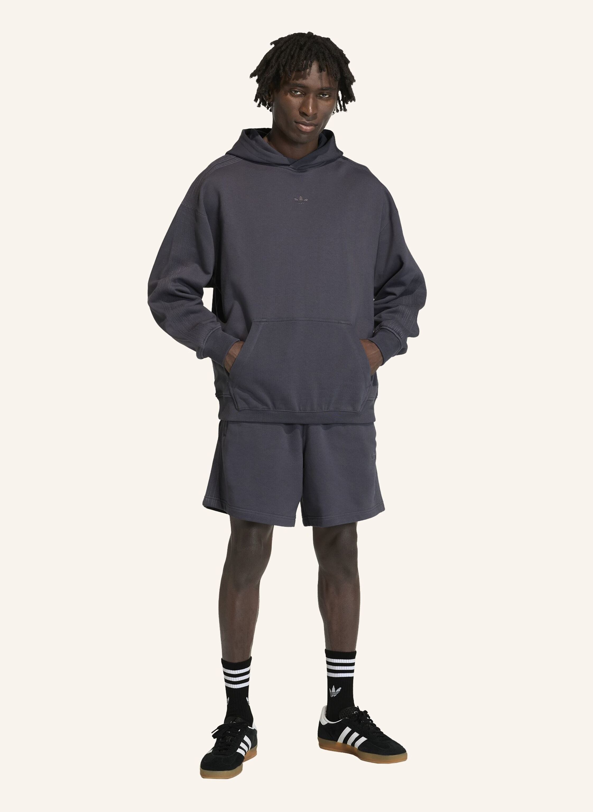 Thumbnail - Adidas Originals Premium Essentials Shorts grau