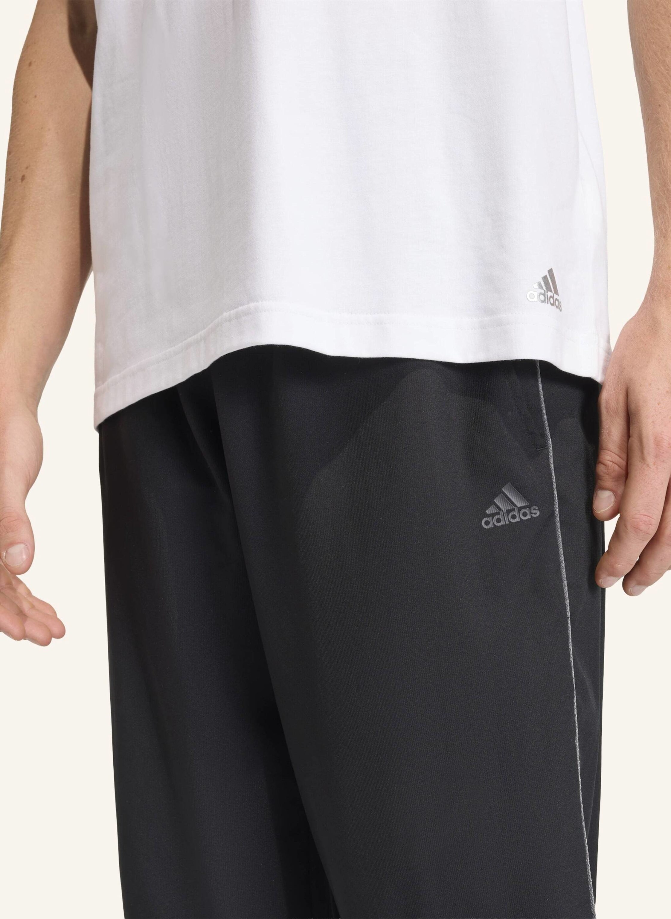 Thumbnail - Adidas Originals f50 Loose Trainingshose schwarz