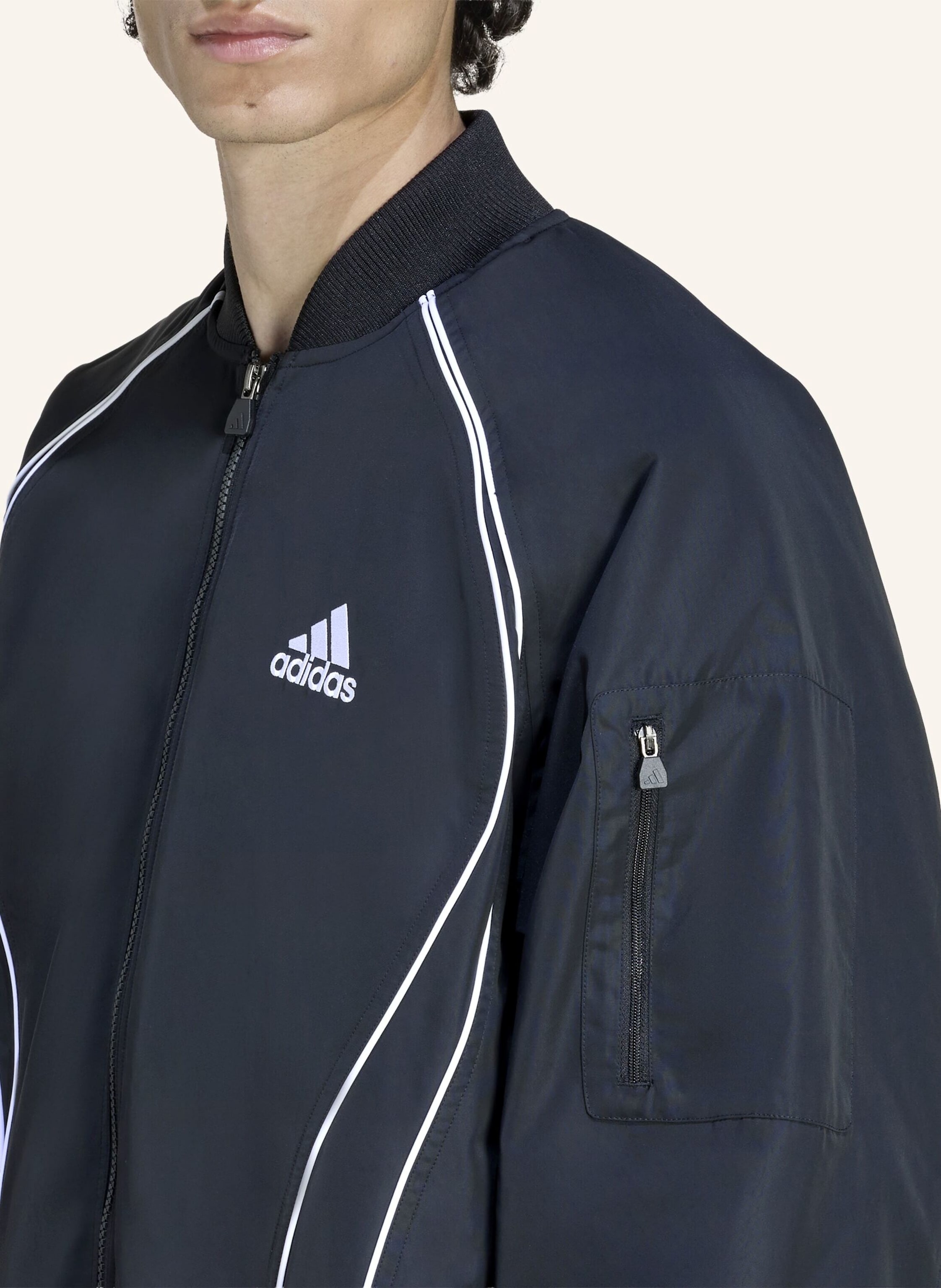 Thumbnail - Adidas Originals Teamgeist Gefütterte Jacke schwarz