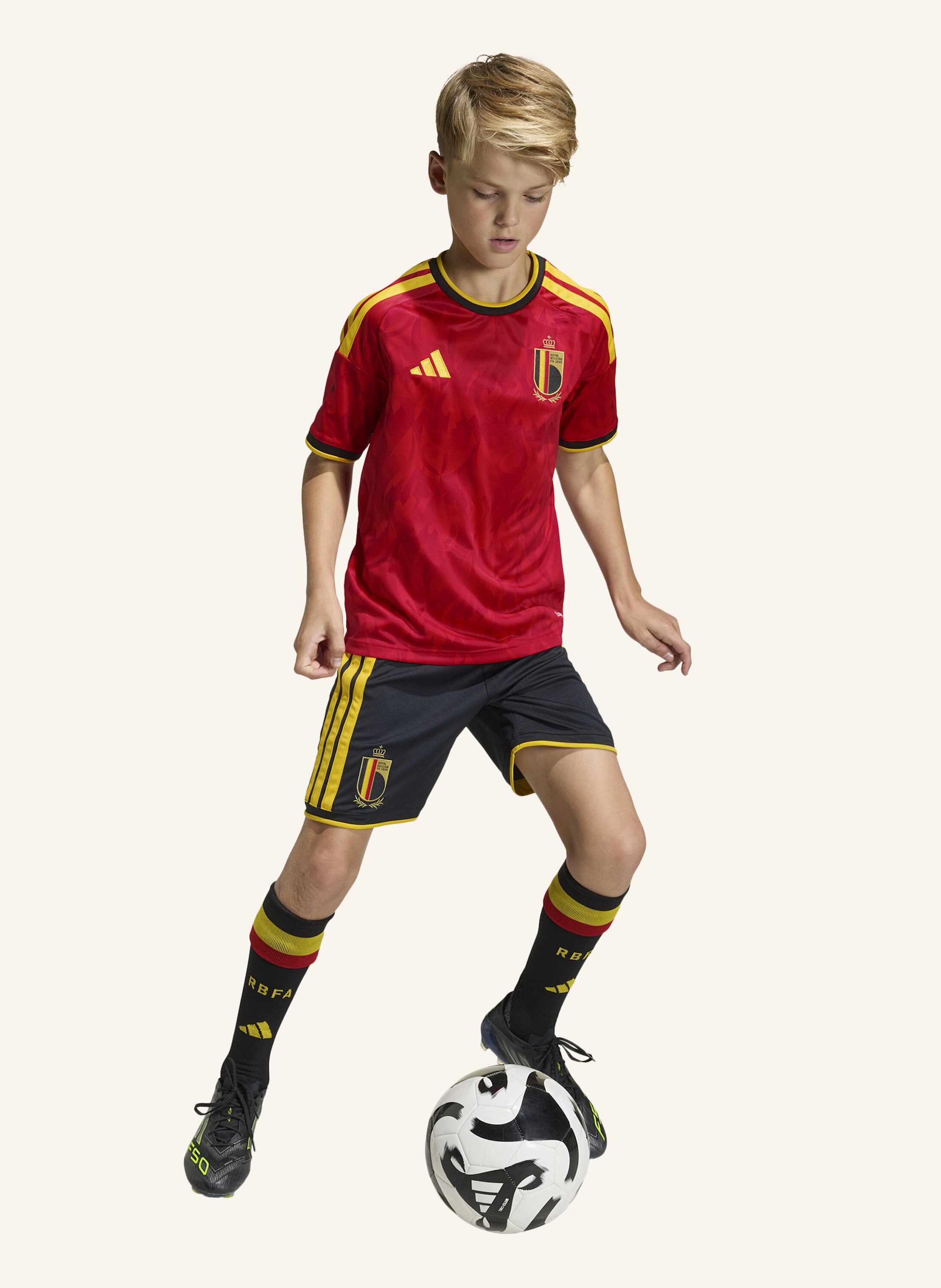 Thumbnail - Adidas Belgien 26 Kids Heimtrikot rot