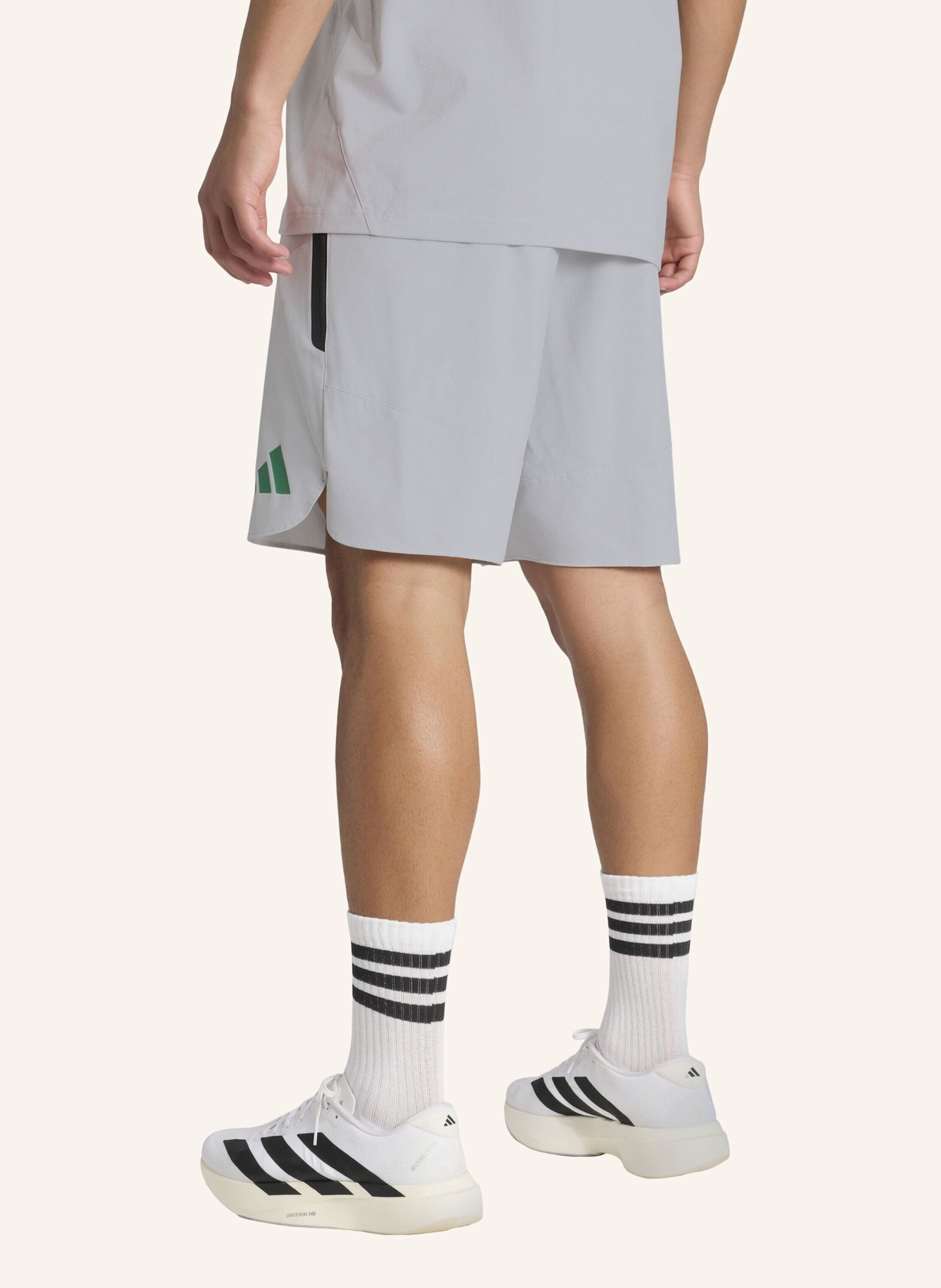 Thumbnail - Adidas Algerien Tiro Tech Shorts grau