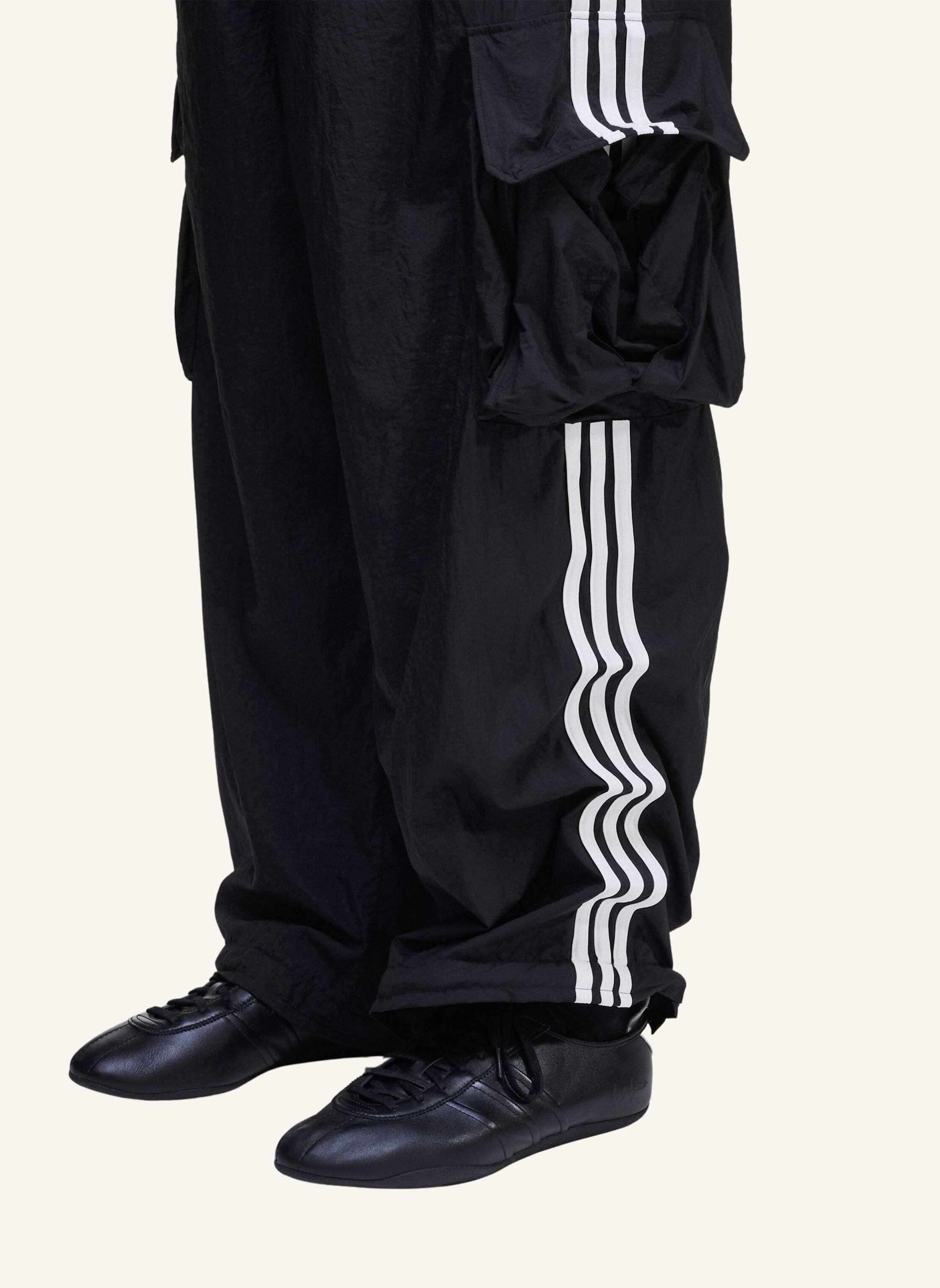 Thumbnail - Y-3 Y-3 Nylon Wired 3-Streifen Cargohose schwarz