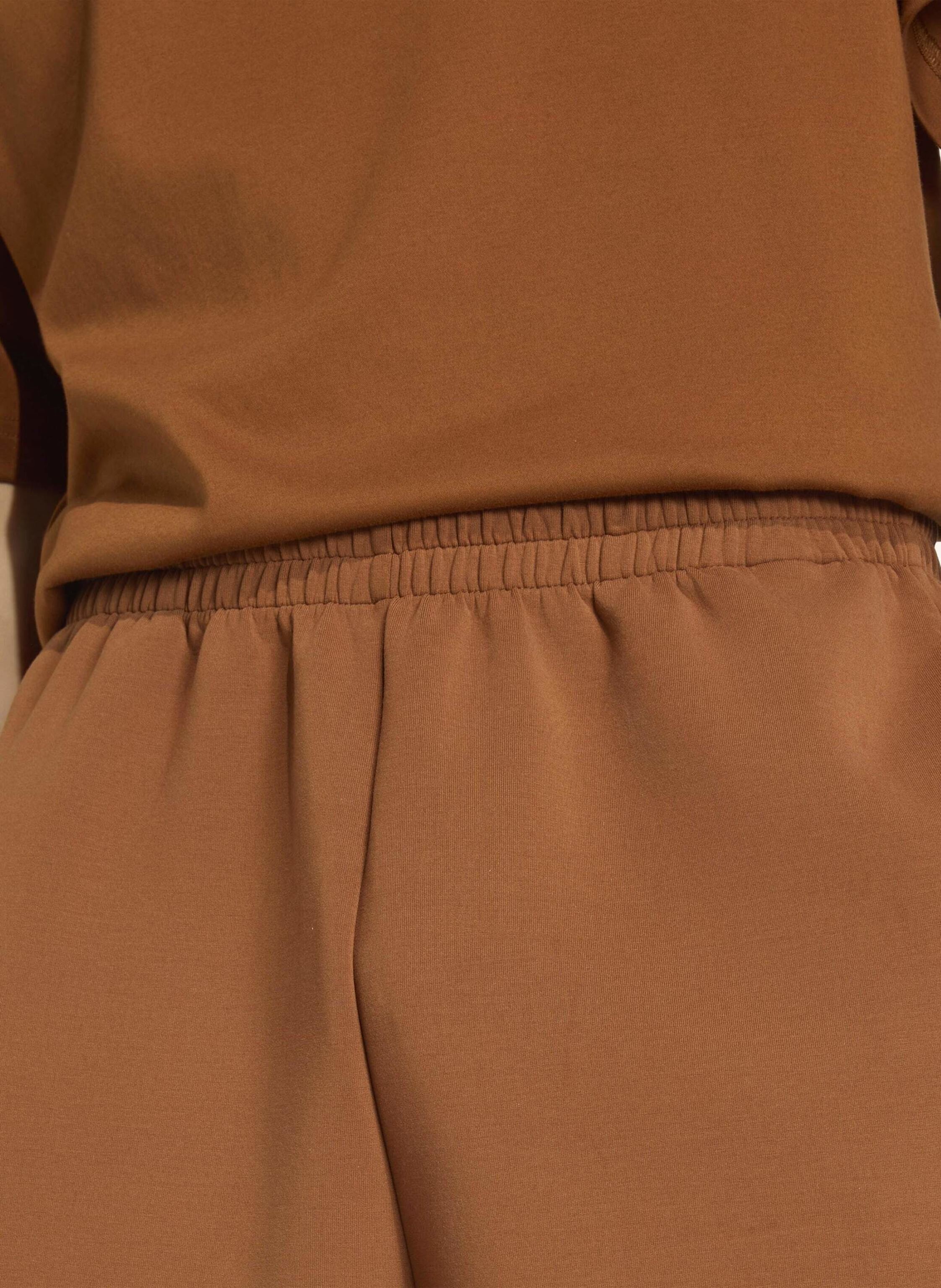 Thumbnail - Adidas Sweatshorts Soft Lux braun